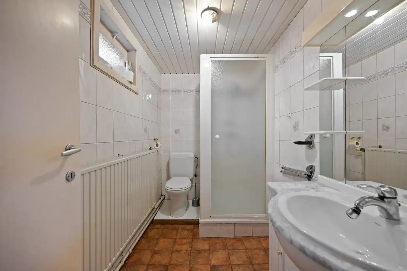 Halfopen woning met grote tuin en garage in Zoutleeuw foto 16