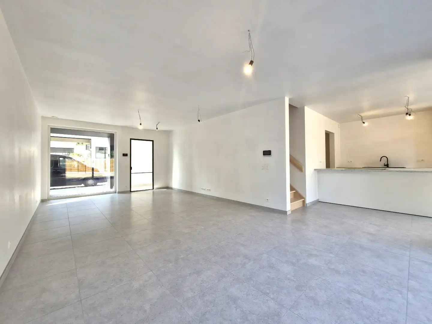 Nieuwbouwwoning met mooie tuin, garage en 4 slaapkamers te Dudzele foto 5