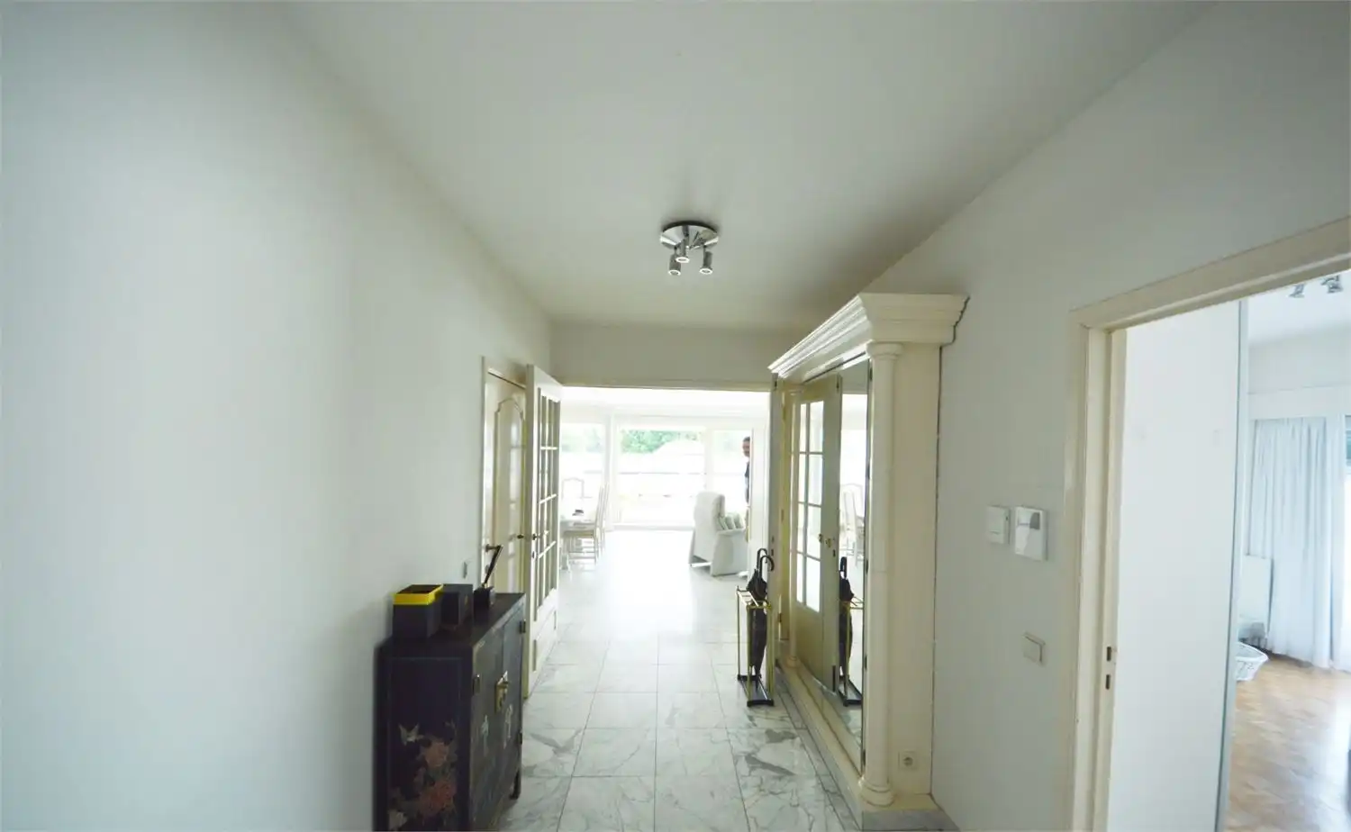 RUIM APPARTEMENT 215 m² met 5 slaapkamers en PRACHTIG TERRAS foto 15