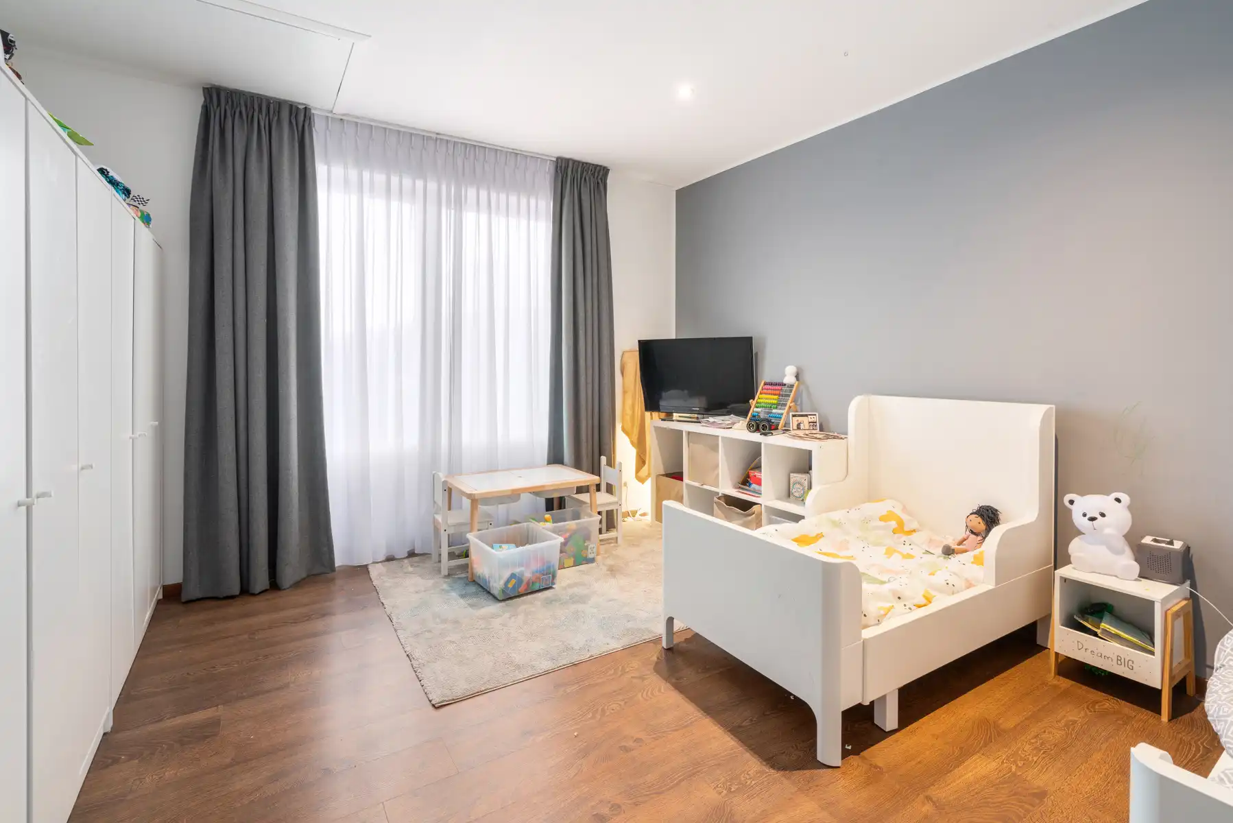 Uitzonderlijk duplex appartement van 220m² met 3 slaapkamers. foto 7