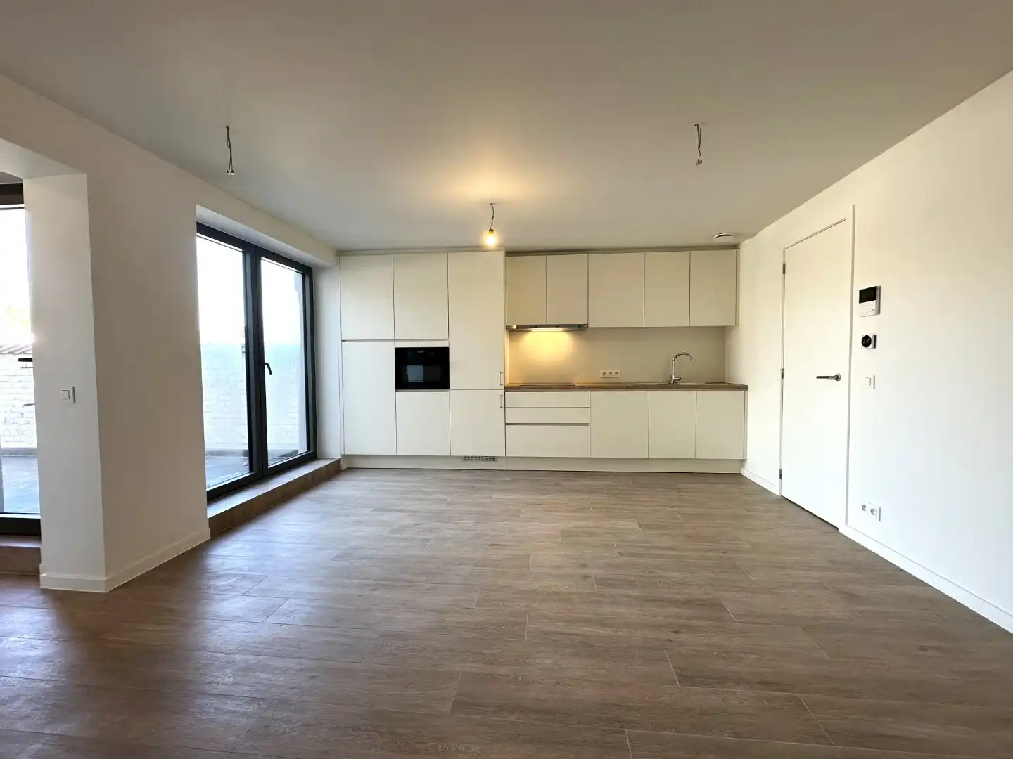 Gerenoveerd appartement nabij de Smedenpoort foto 2