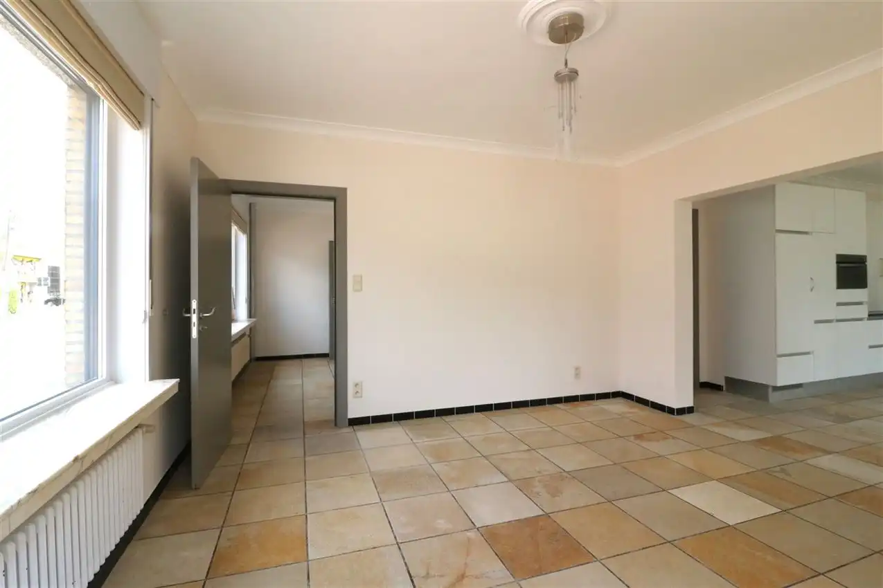 Gelijkvloers appartement met 2 slpk., terras, parking   foto 13