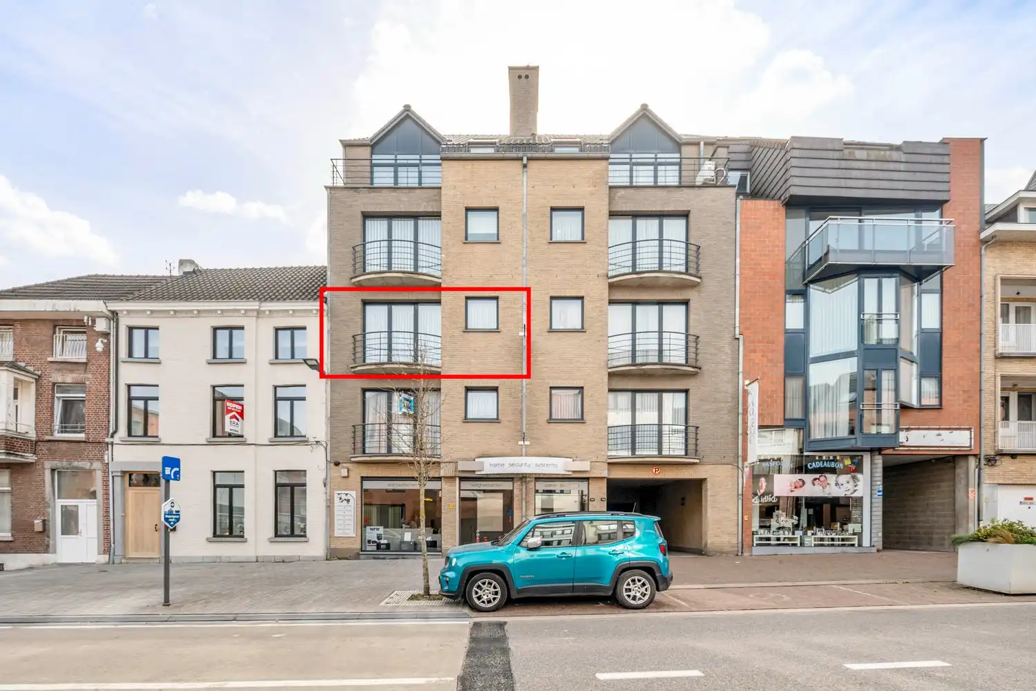 Instapklaar 2-slaapkamerappartement met zuidgericht terras en berging foto 16
