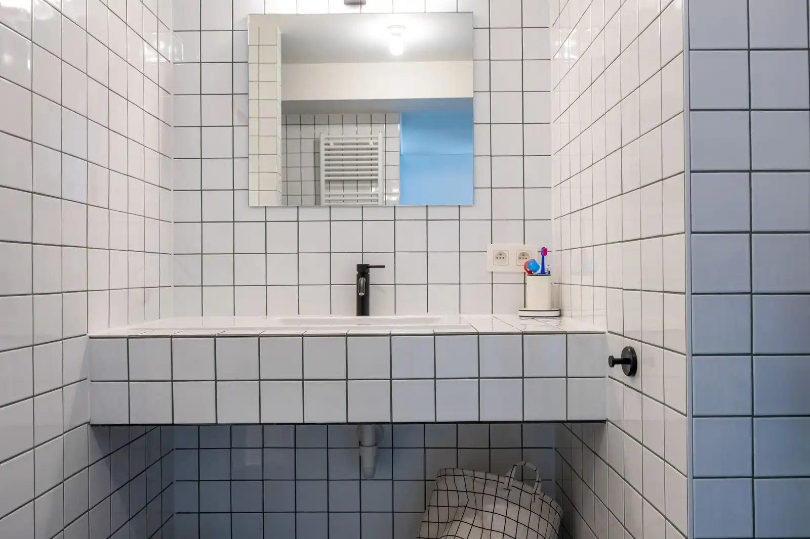 Exclusief appartement met lateraal zeezicht, veel lichtinval en twee grote slaapkamers. foto 16