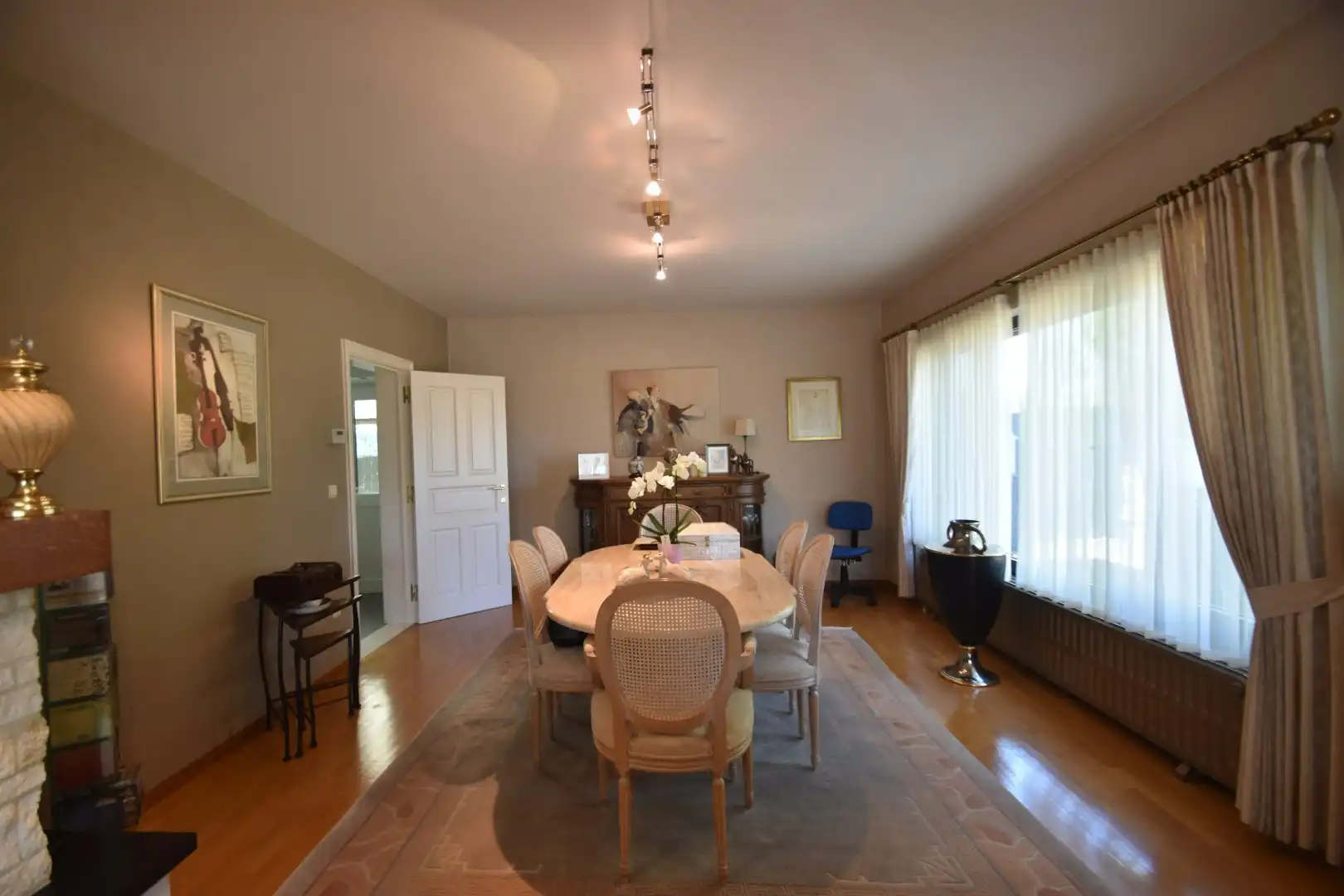 Goed onderhouden woning in rustige buurt. foto 5