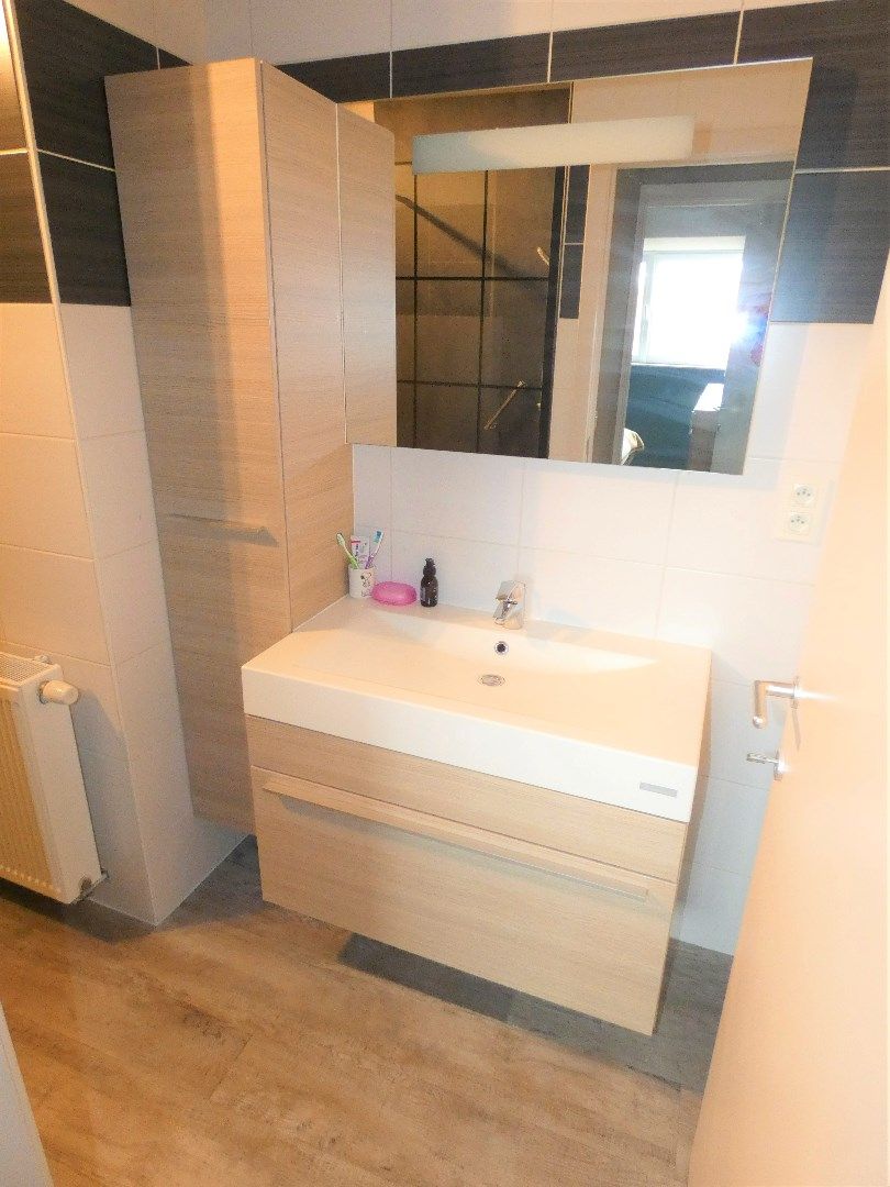 Appartement (104 m²) met 2 slpk, 2 terrassen en garage, Eernegem. foto 23