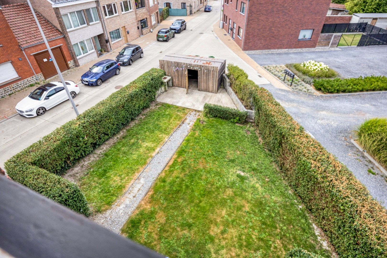 Woning met veel woonoppervlakte, zolder, garage en tuin te Tongeren-Lauw foto 28