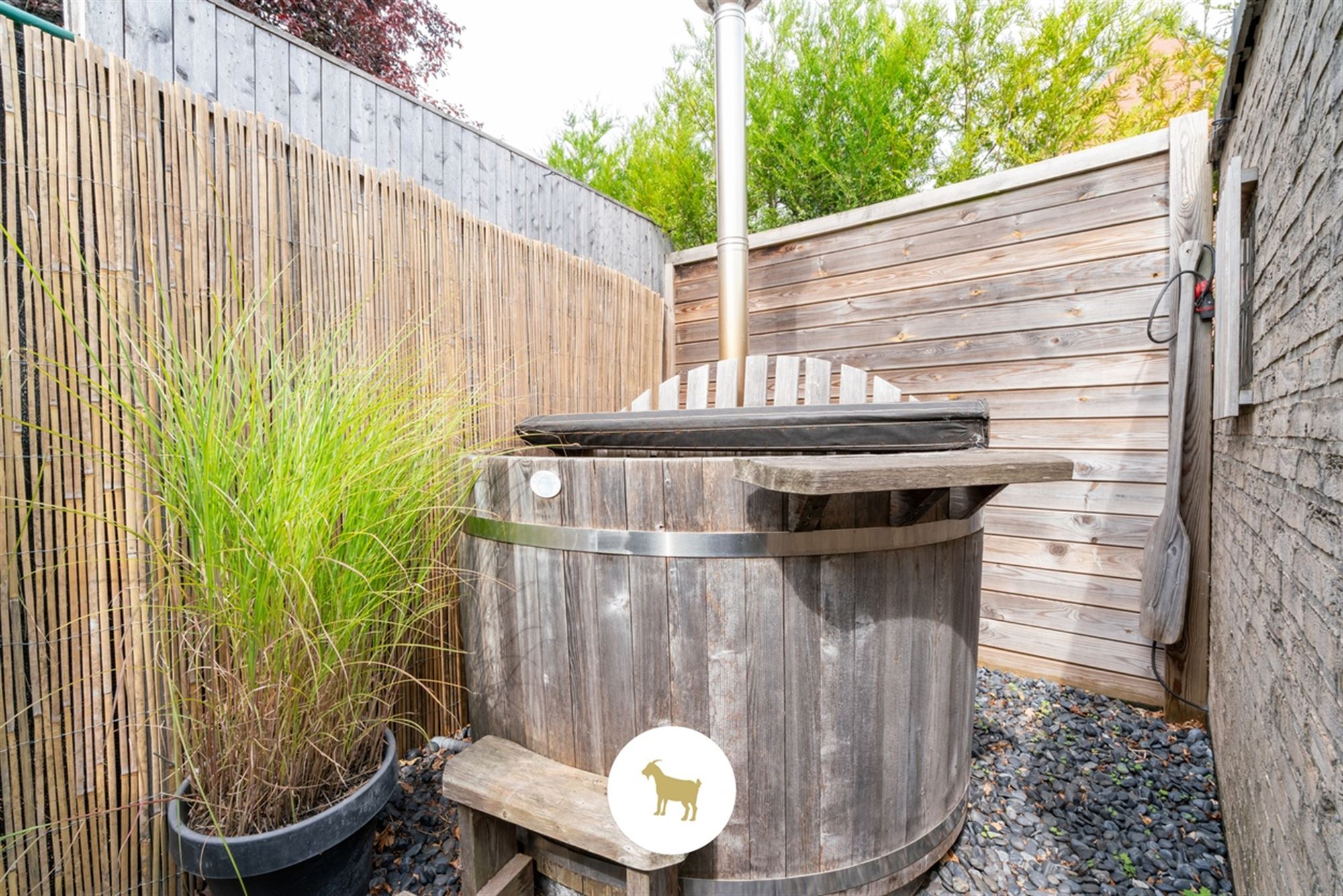 Instapklare lichtrijke OPEN BEBOUWING met 3 (mogelijkheid tot 4) SLAAPKAMERS, stijlvol overdekt TERRAS en gezellige (BINNEN)TUIN op een PERCEEL van ca. 435 m² foto 34