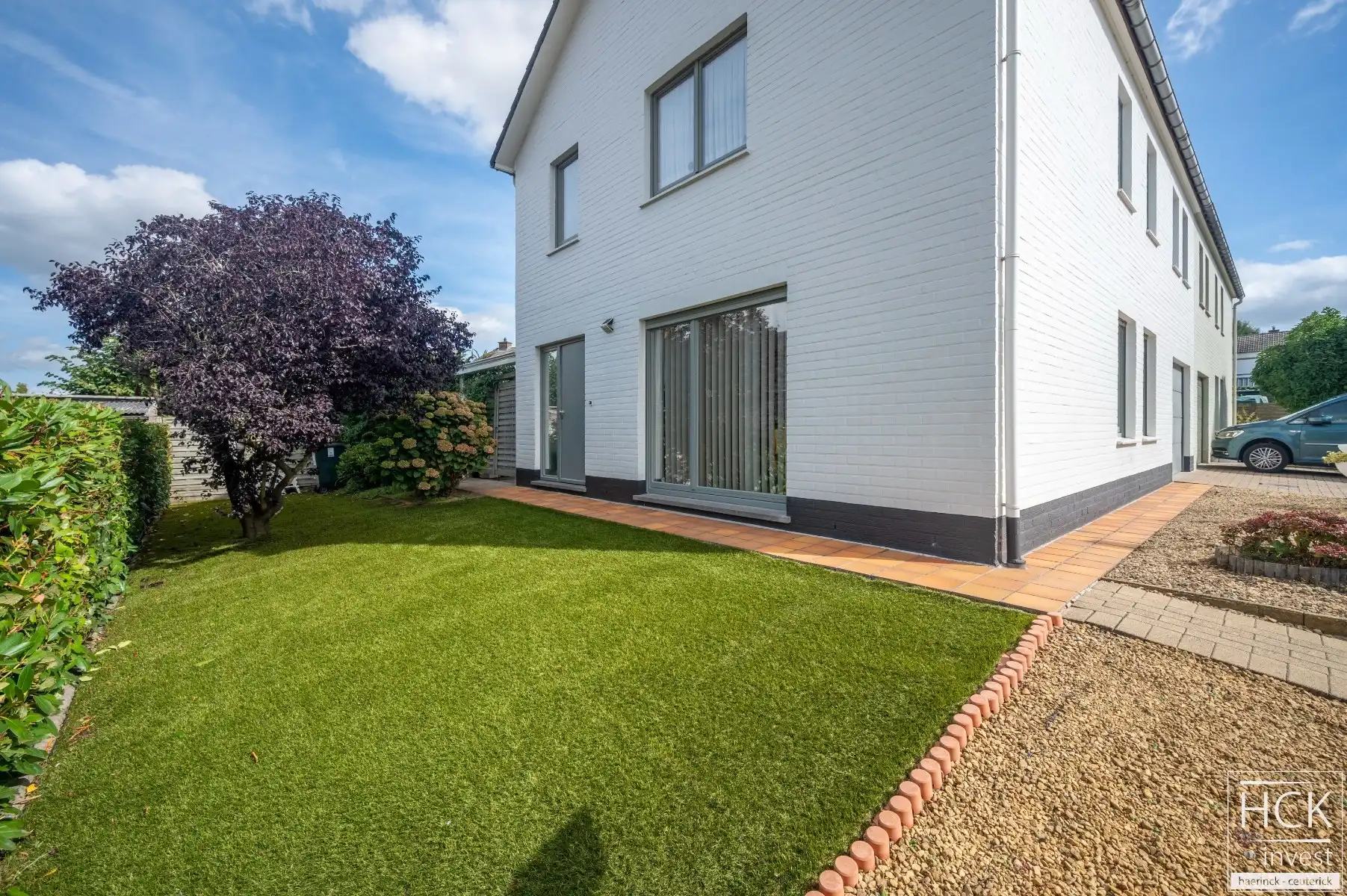 KRUISHOUTEM - Ruime halfopen woning met 4 SLPK, op een aantrekkelijk perceel van 402 m²! foto 3