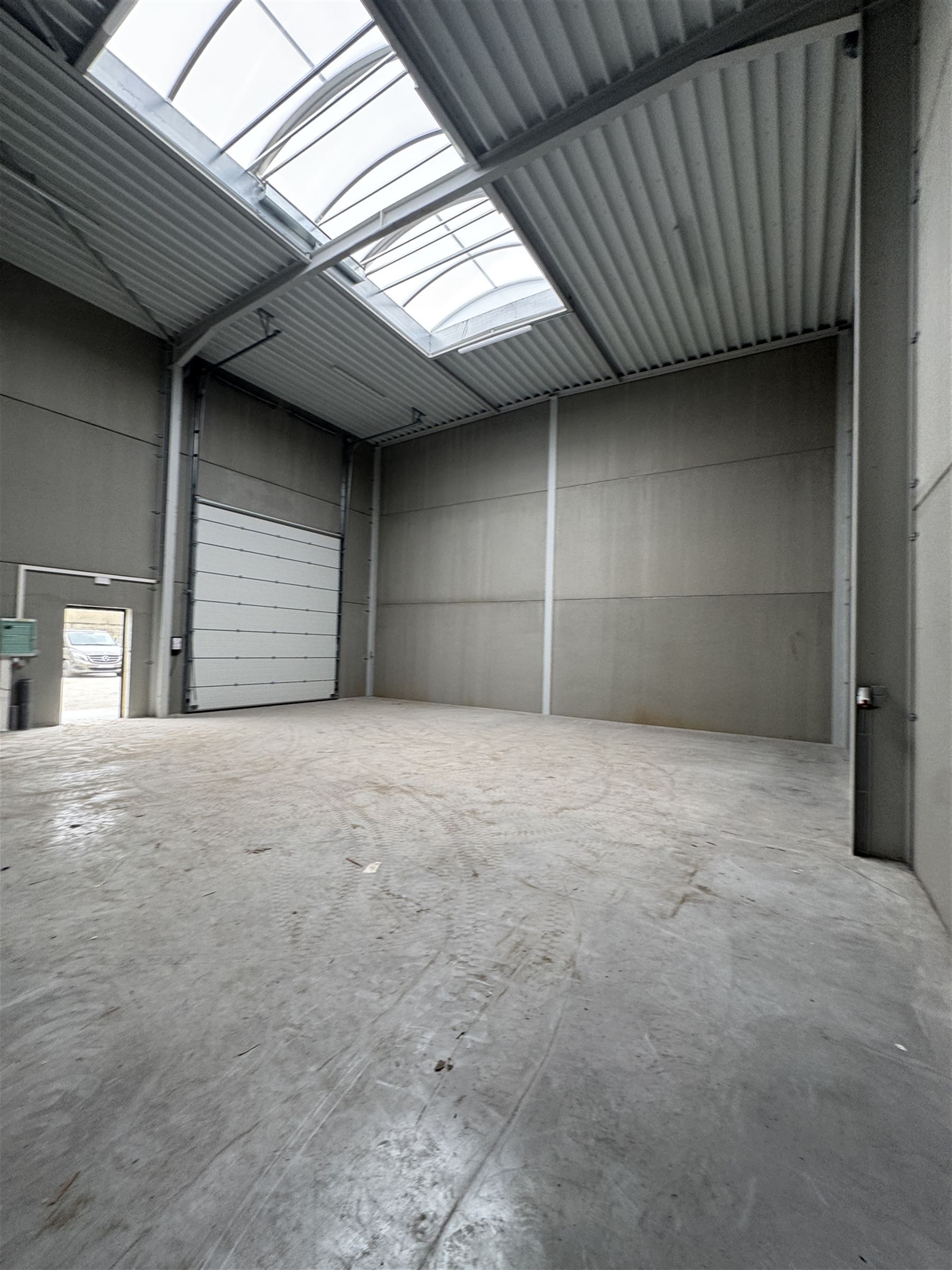 Moderne Loods Te Huur - 144m²  foto 5