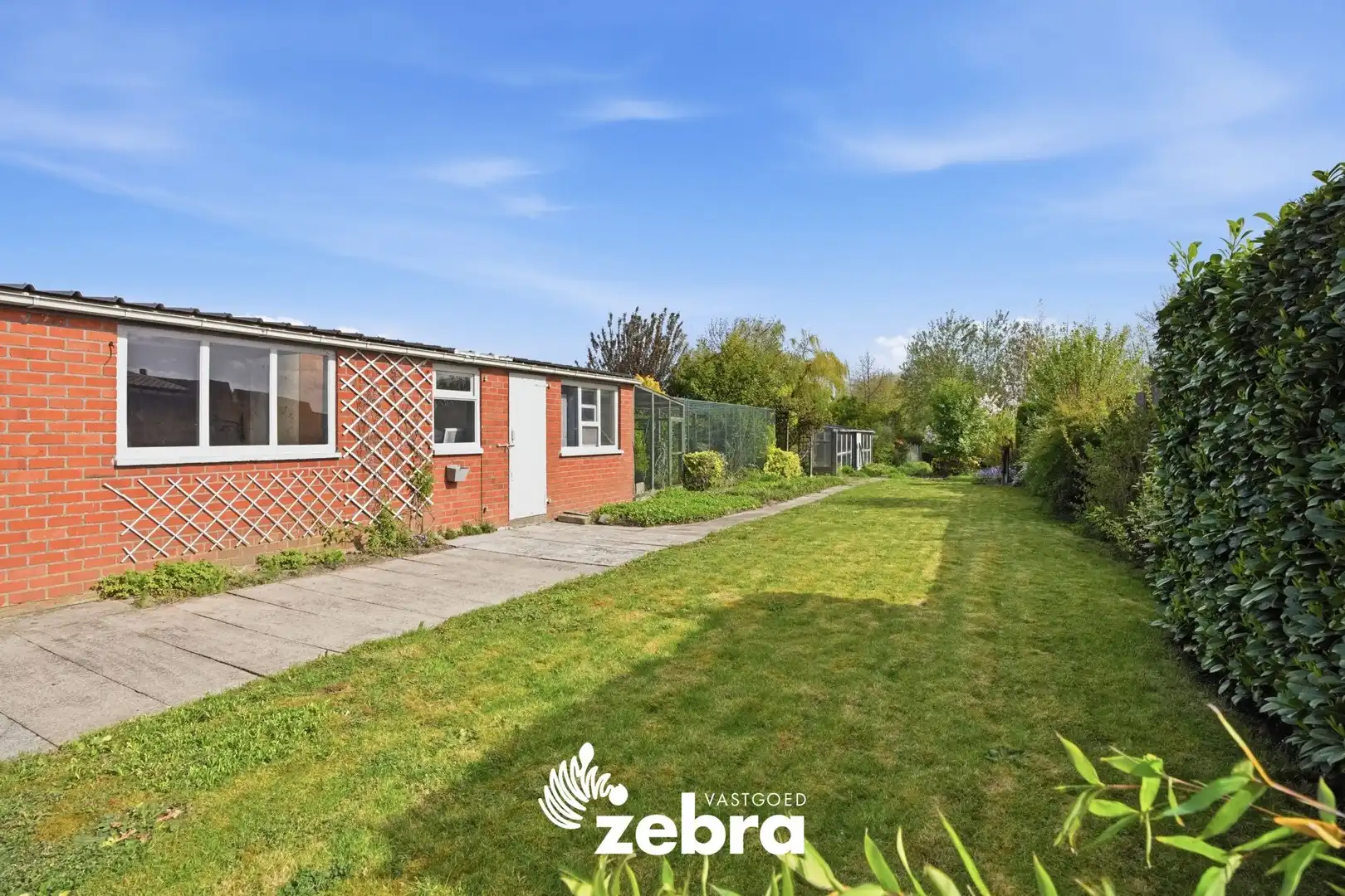 Te renoveren woning met garage op ruim perceel te Pittem! foto 25
