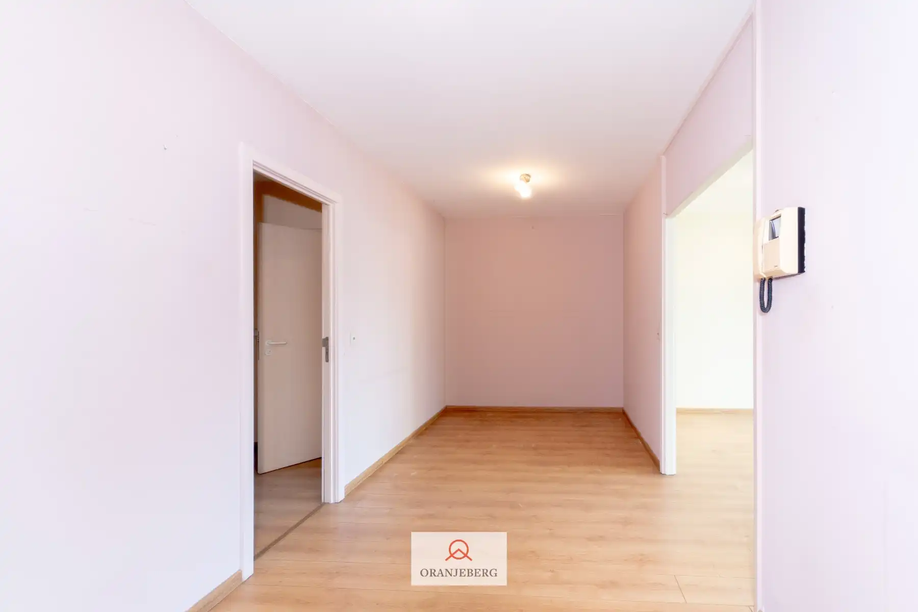 Ruim appartement met 4 slpk's, 2 badkamers en 2 terrassen foto 14