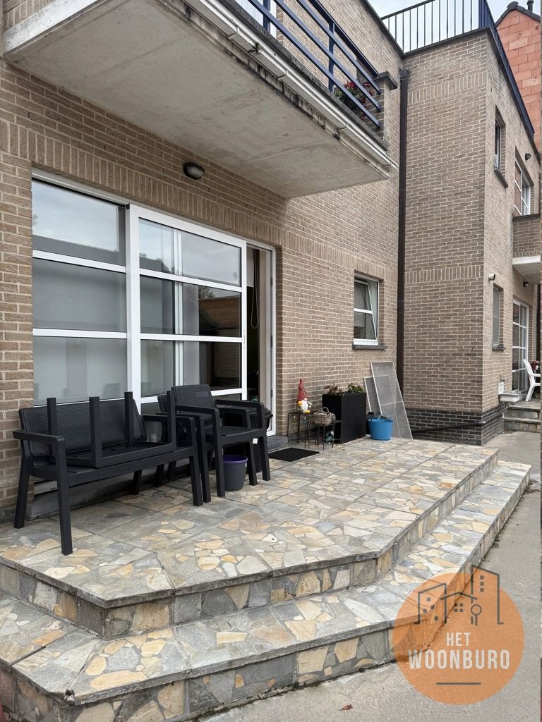 Appartement met 2 slpks, garage, autostaanplaats en kelder foto 10
