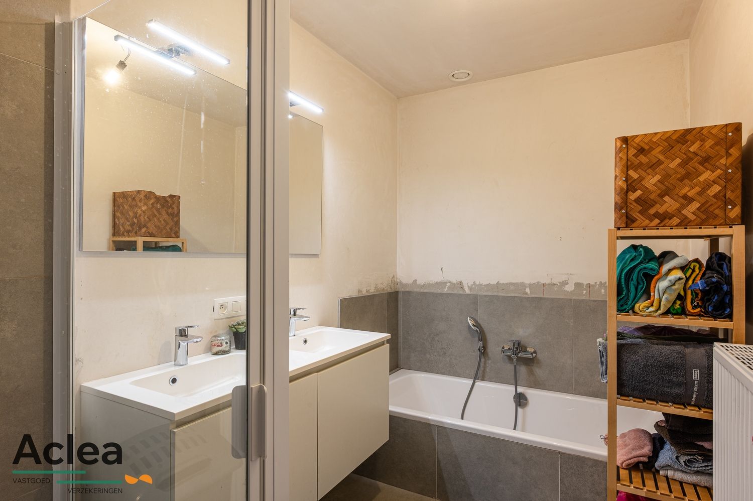 Recente energiezuinige woning met 3 tot 4 slpks foto 24