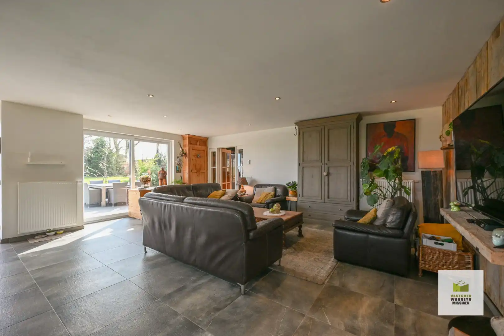 Landelijk en zeer rustig gelegen open bebouwing met 4 slaapkamers op 2.125m2 foto 9