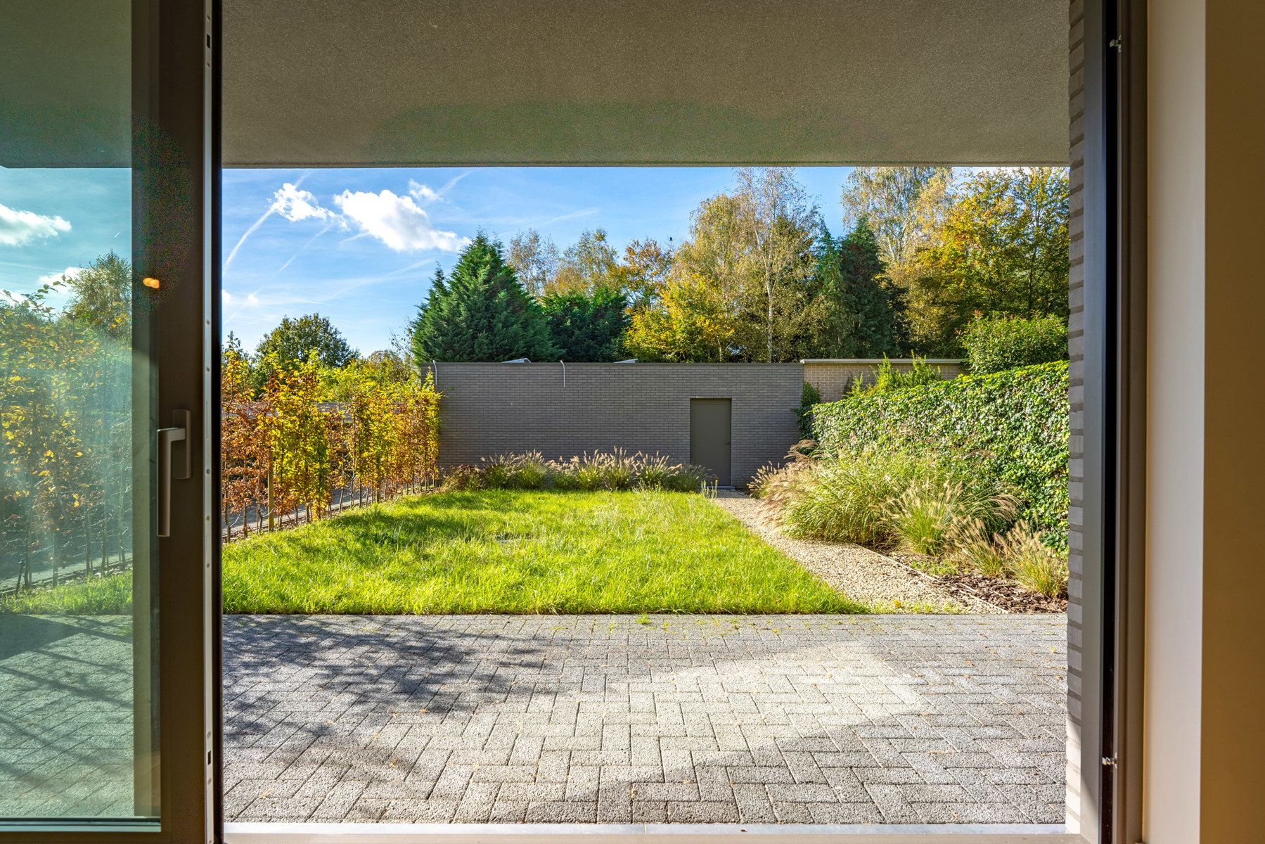 Centraal gelegen luxe nieuwbouwappartement op het gelijkvloers met 2 slaapkamers en tuin foto 9