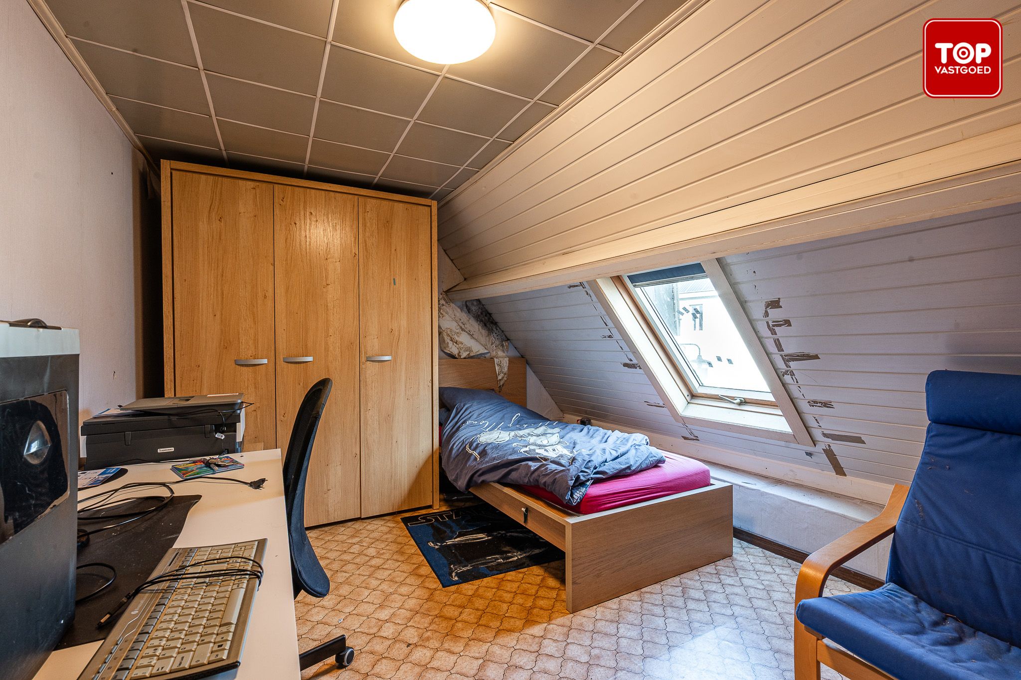 Woning met 3 slaapkamers en garage met aparte toegang.  foto 11