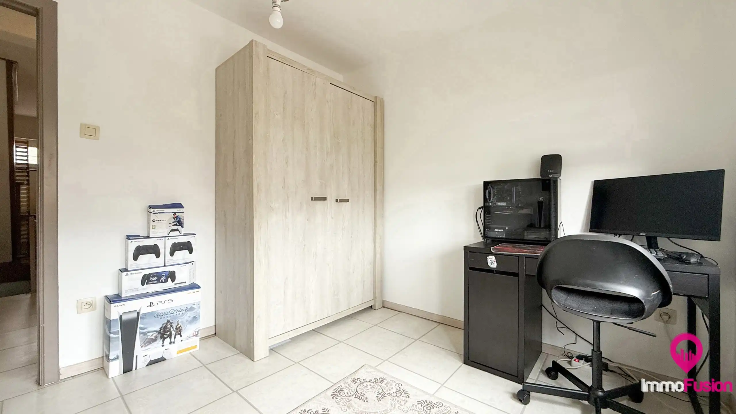 Halfopen woning met tuin en dubbele garage in H-Z! foto 29
