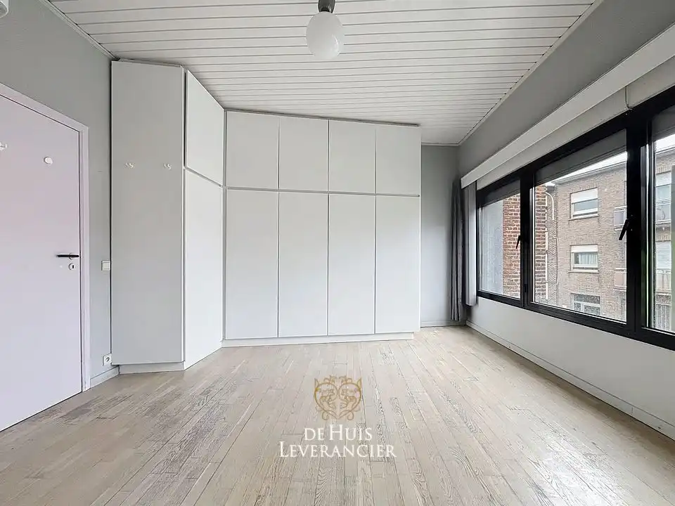 Stijlvol gerenoveerd energiezuinig duplex-appartement (3 slaapkamers – 137 m²) met tuin foto 30
