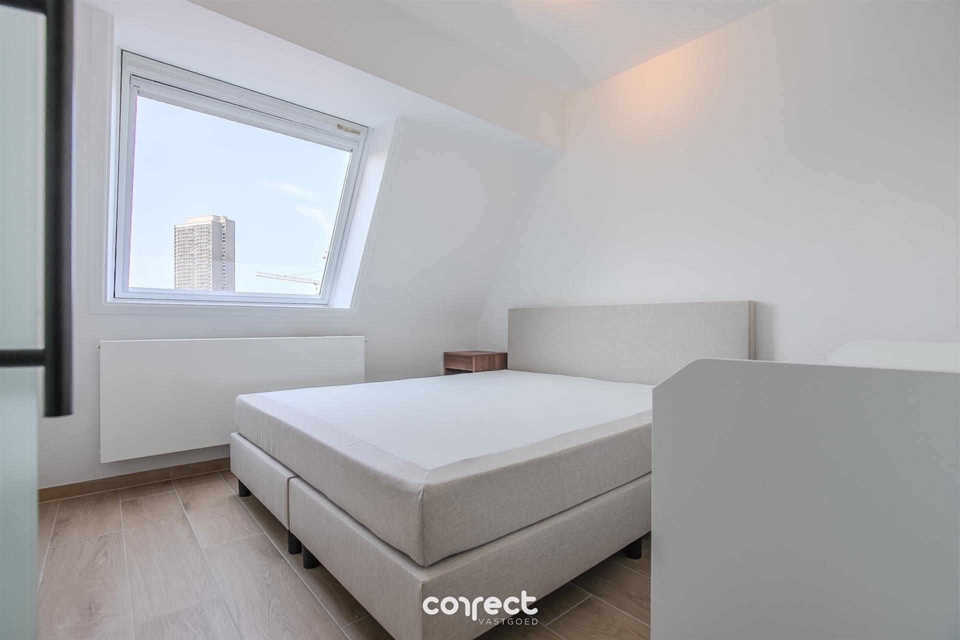 Kwalitatief gerenoveerd appartement op het bovenste verdiep. foto 7