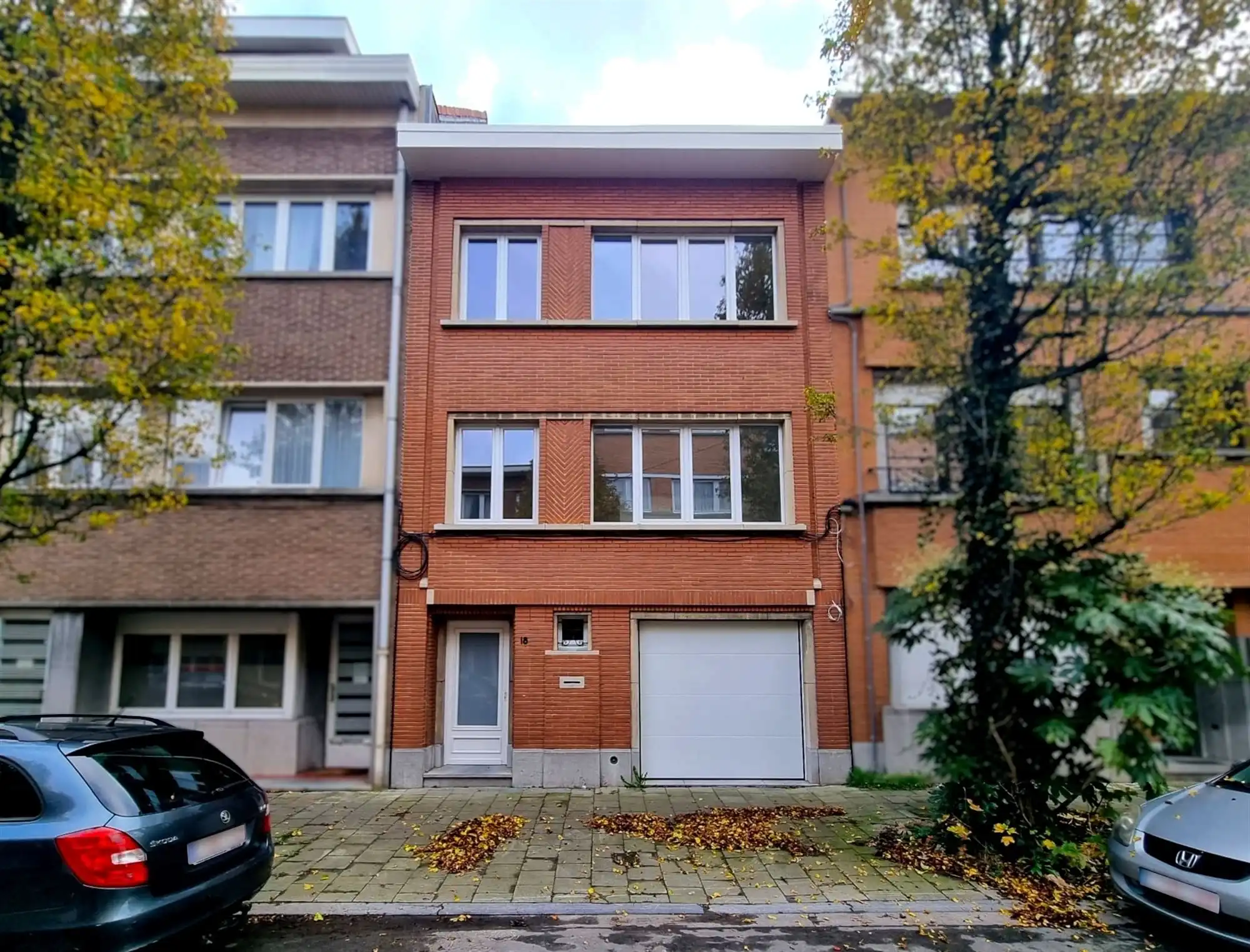 Volledig gerenoveerde bel-étage woning foto 7