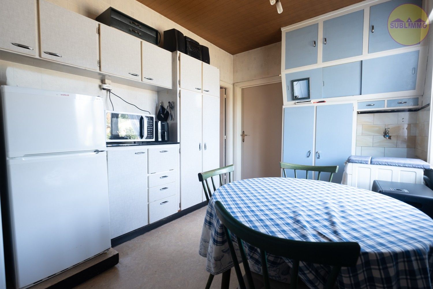 Te renoveren bebouwing op een royaal perceel van 4.119 m² te Mol met tal van mogelijkheden. foto 8