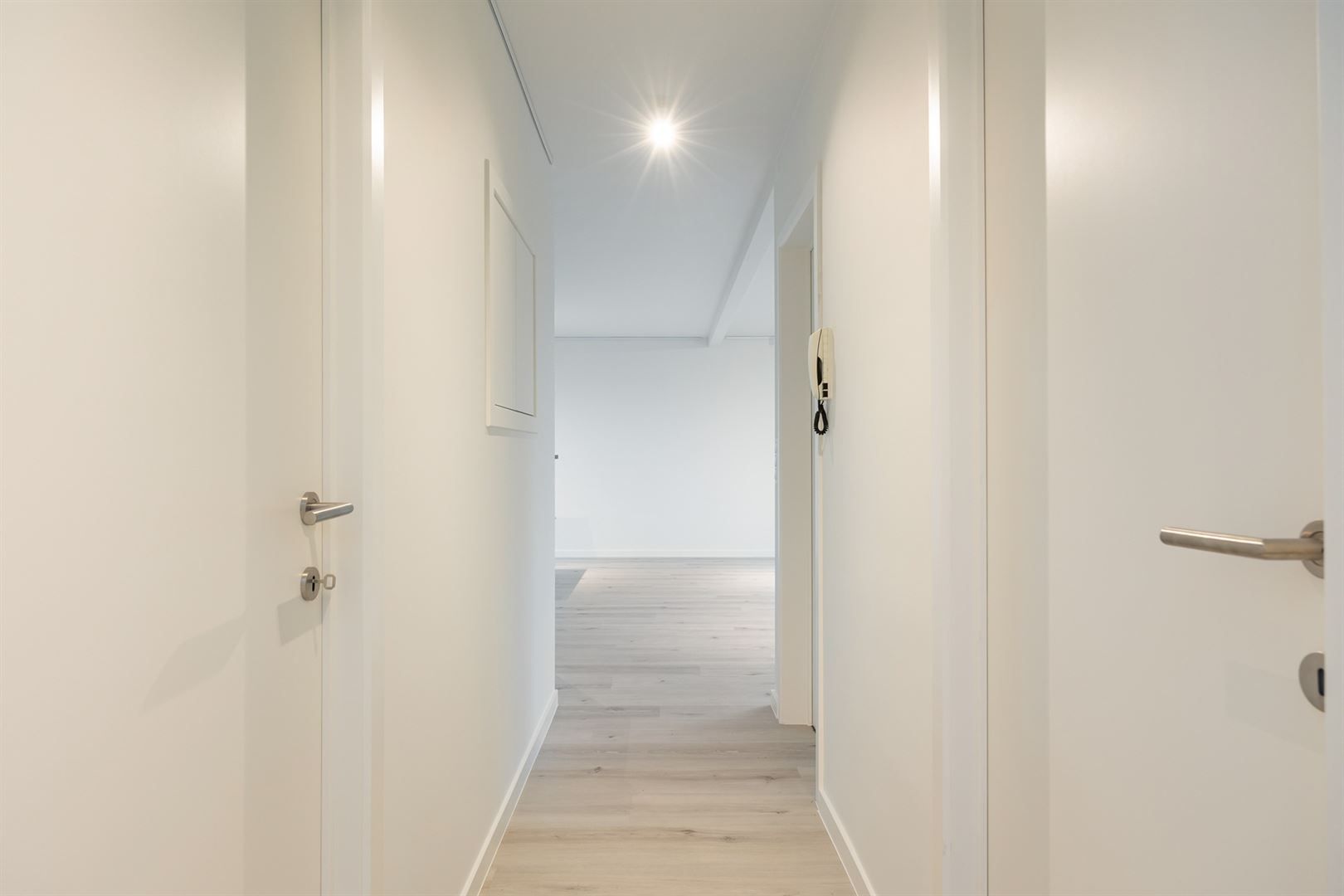 Mooi appartement met autostaanplaats foto 9