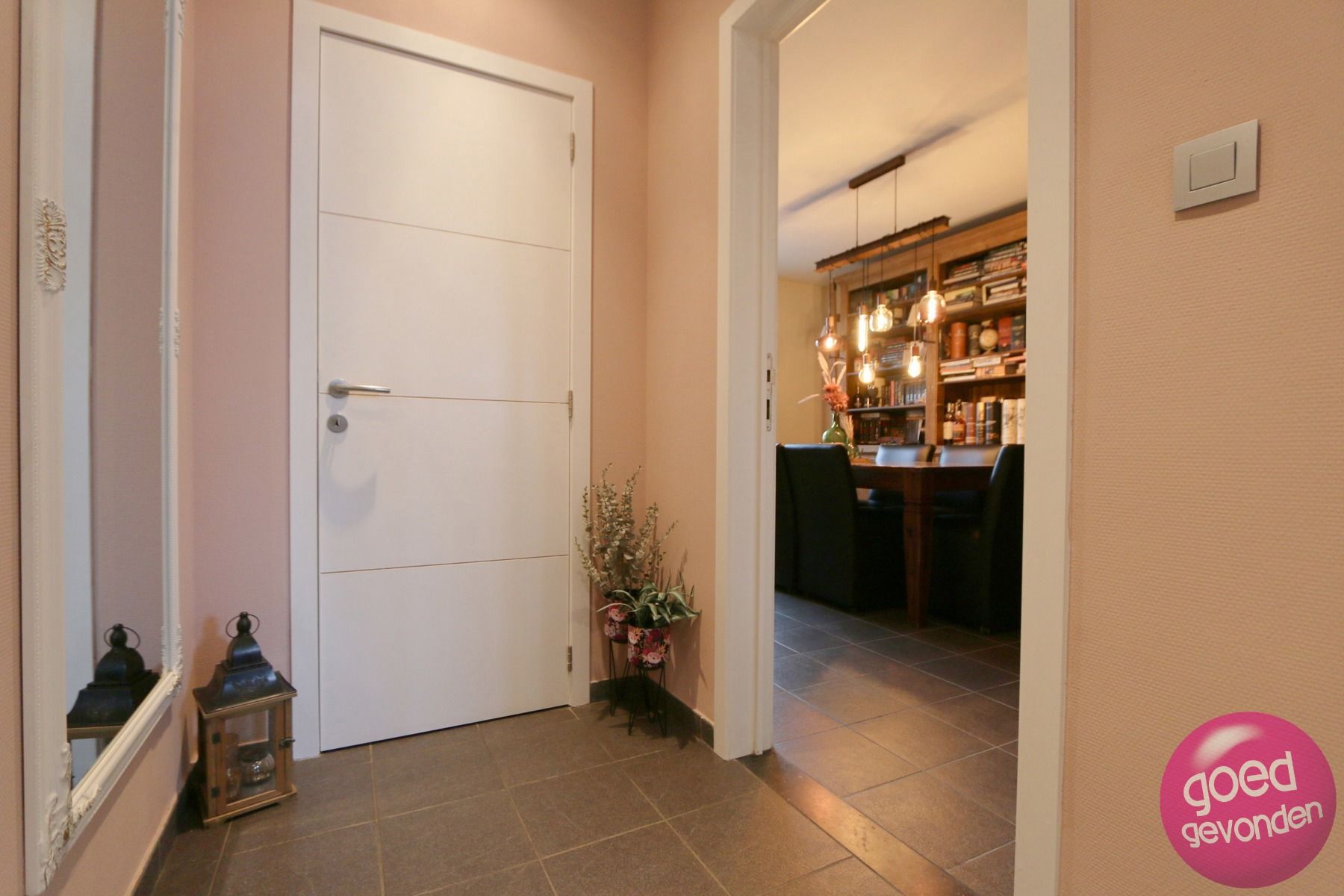 INSTAPKLARE WONING - 3 SLK - GARAGE - TUIN - TERRAS - RUST foto 6