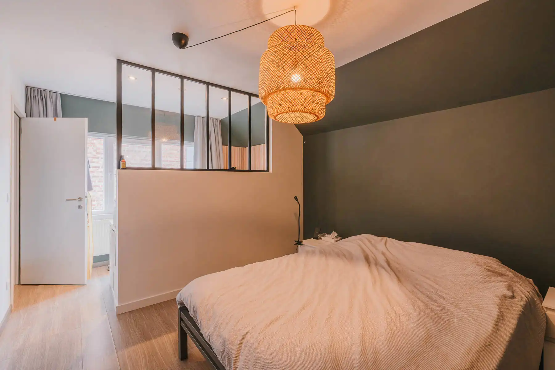 Karaktervolle, instapklare woning met prachtig weids zicht foto 17