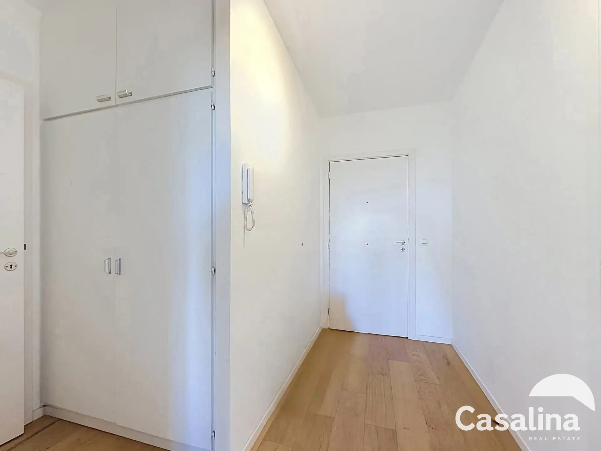 Appartement twee slaapkamers met garage foto 5