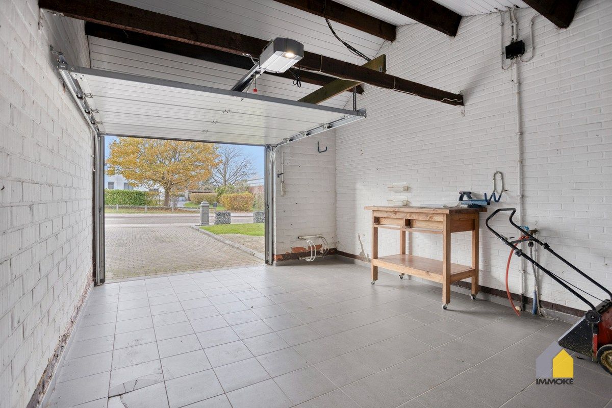 Vrijstaande, statige woning op 7 a 82 ca met 3 slpk en mooie tuin. foto 28