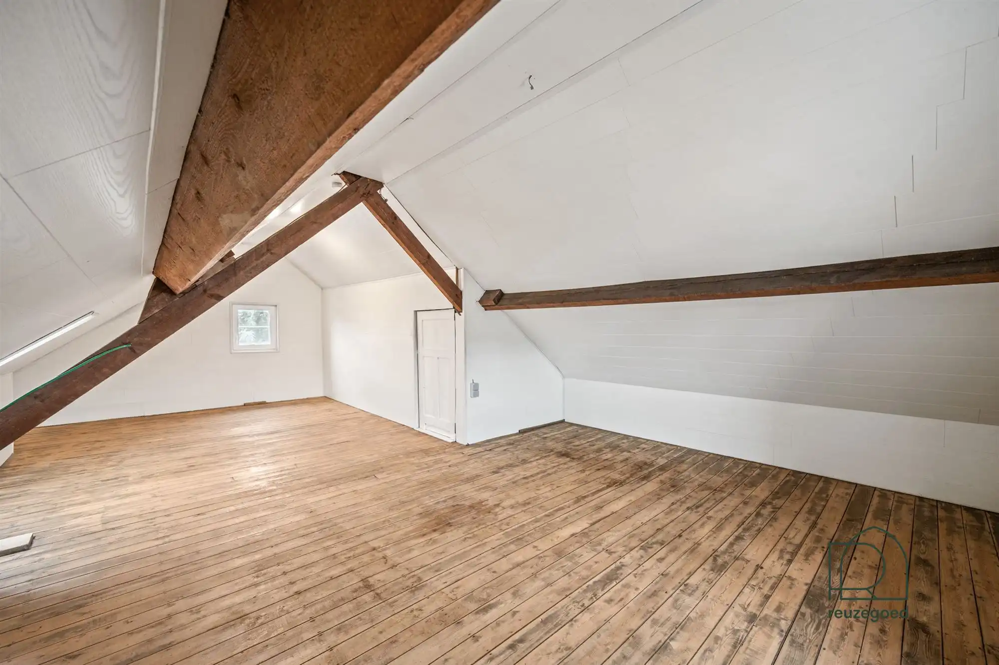 Karaktervolle woning met prachtige renovatiemogelijkheden in hartje Bonheiden foto 19
