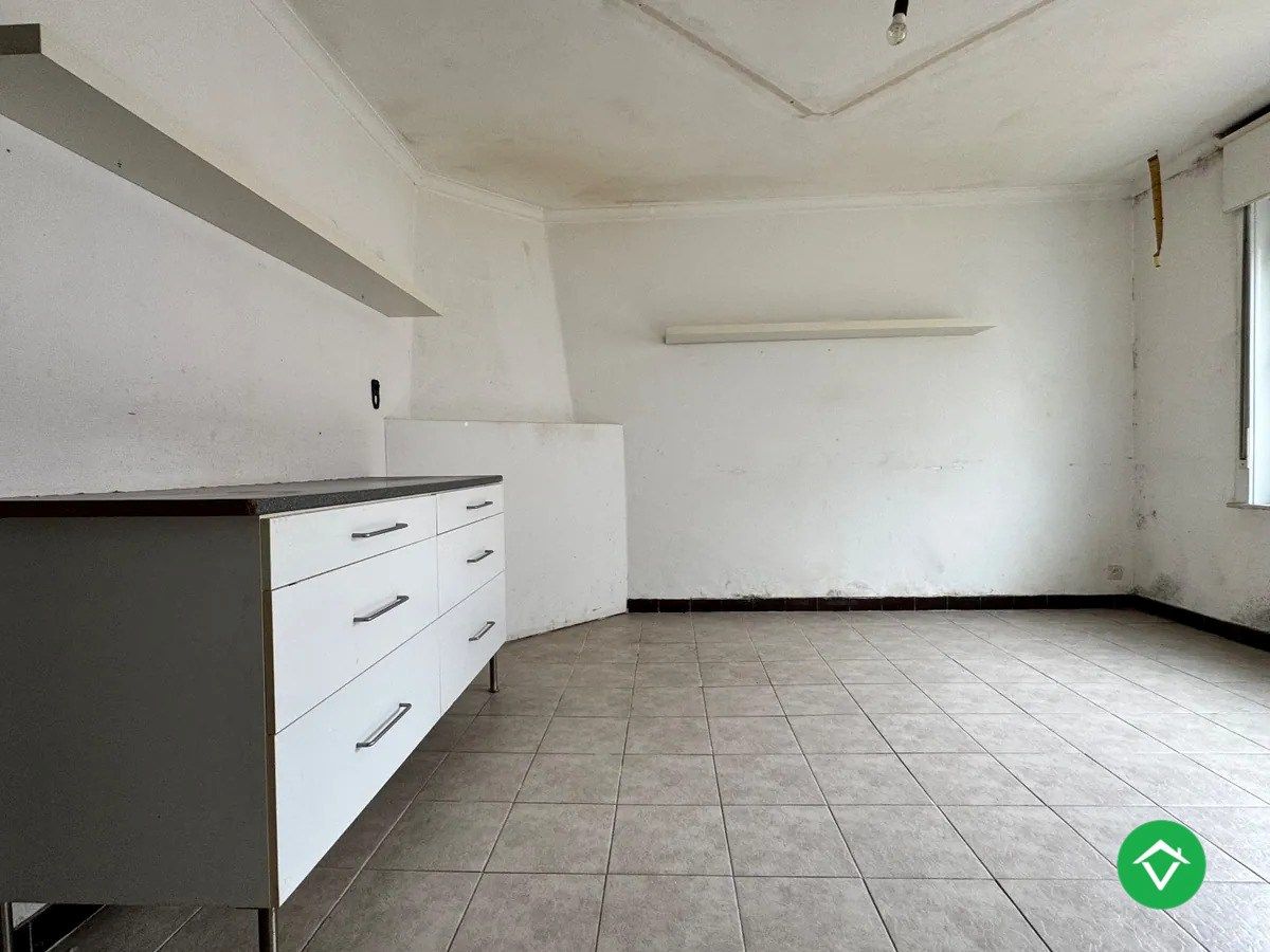 Opbrengsteigendom te koop in centrum Bredene foto 18