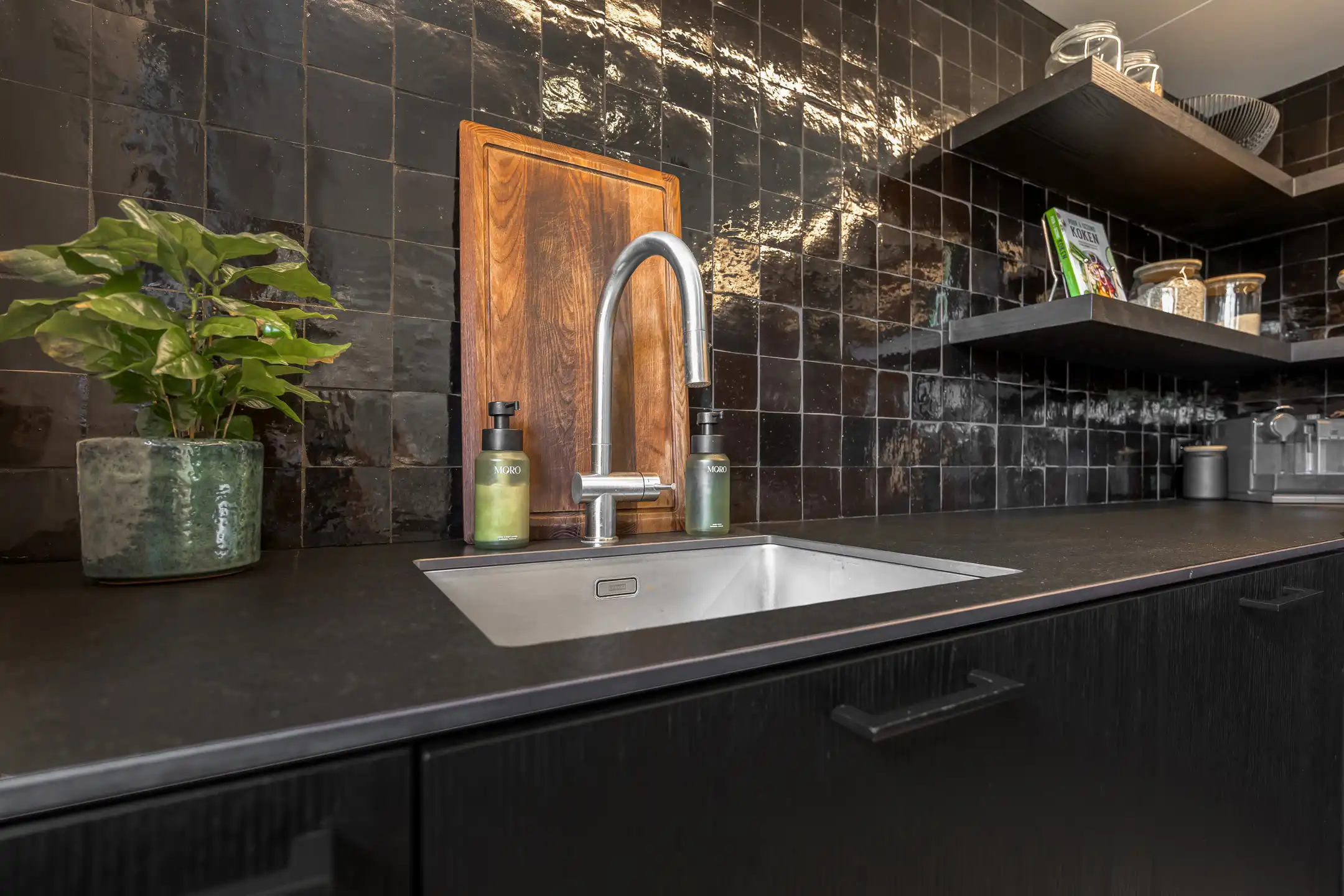 Instapklare gelijkvloerse woning bij kasteel ’s-Gravenwezel foto 17