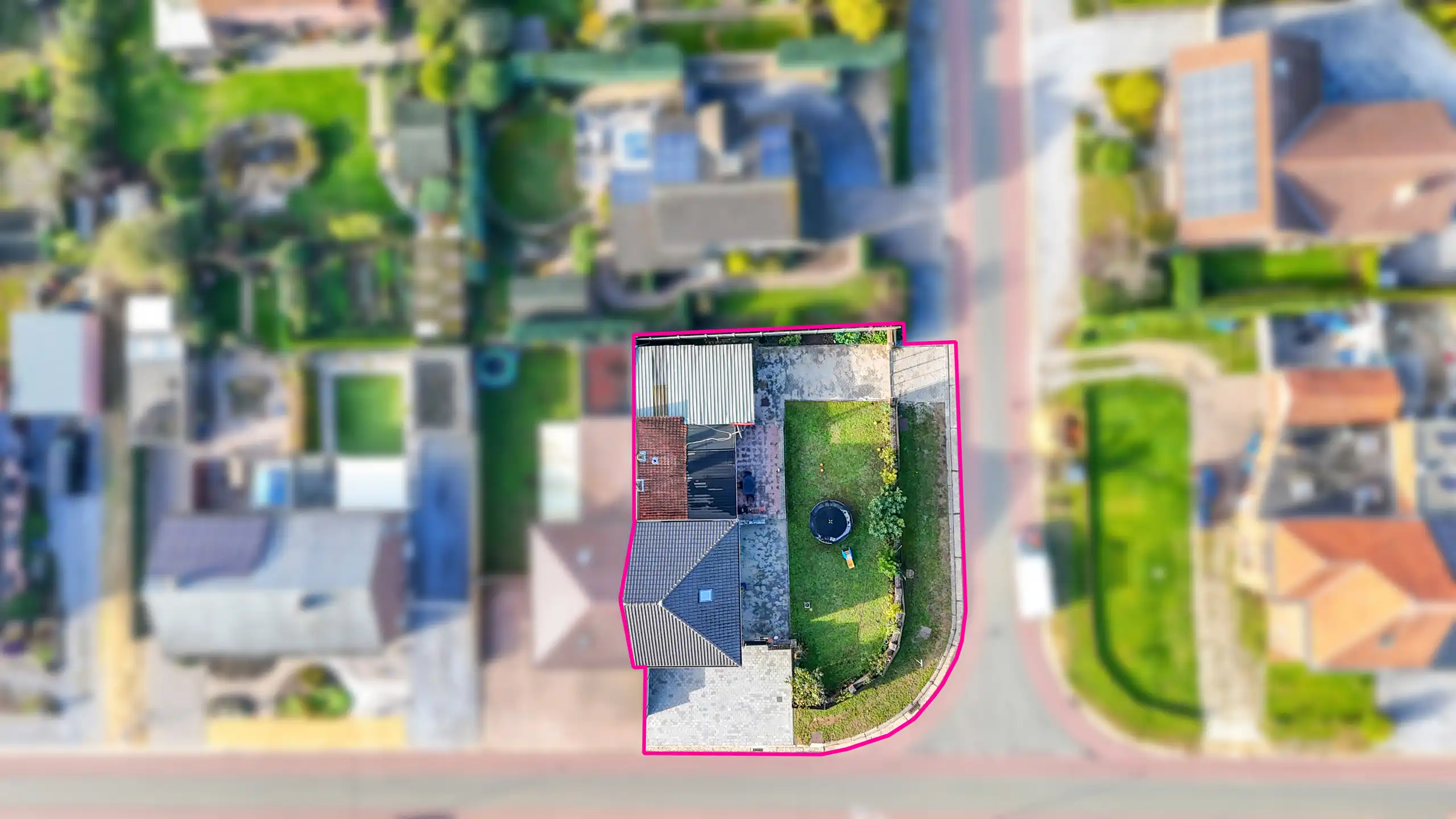 Ruime woning met 3slpk, tuin en garage op toplocatie! foto 33