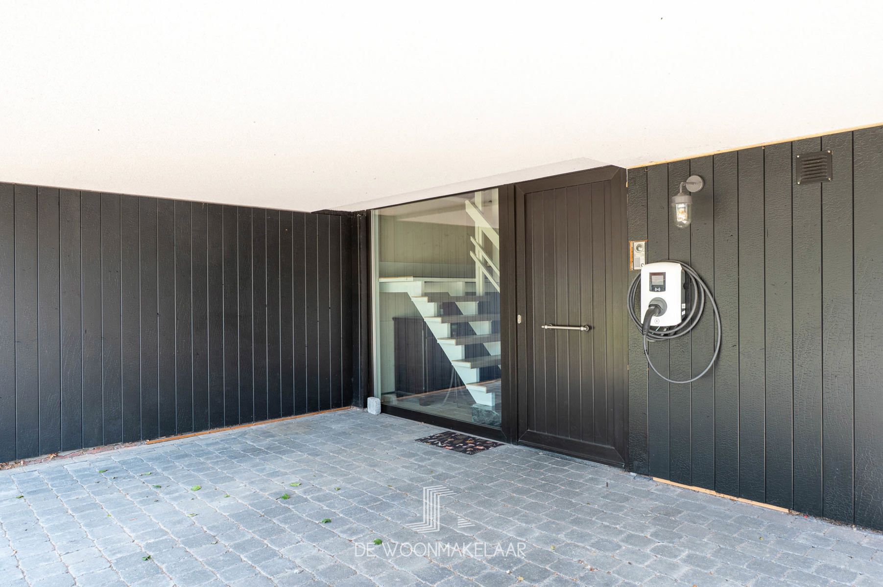 Halfopen bel-etage met 4 slaapkamers, garage en tuin foto 17