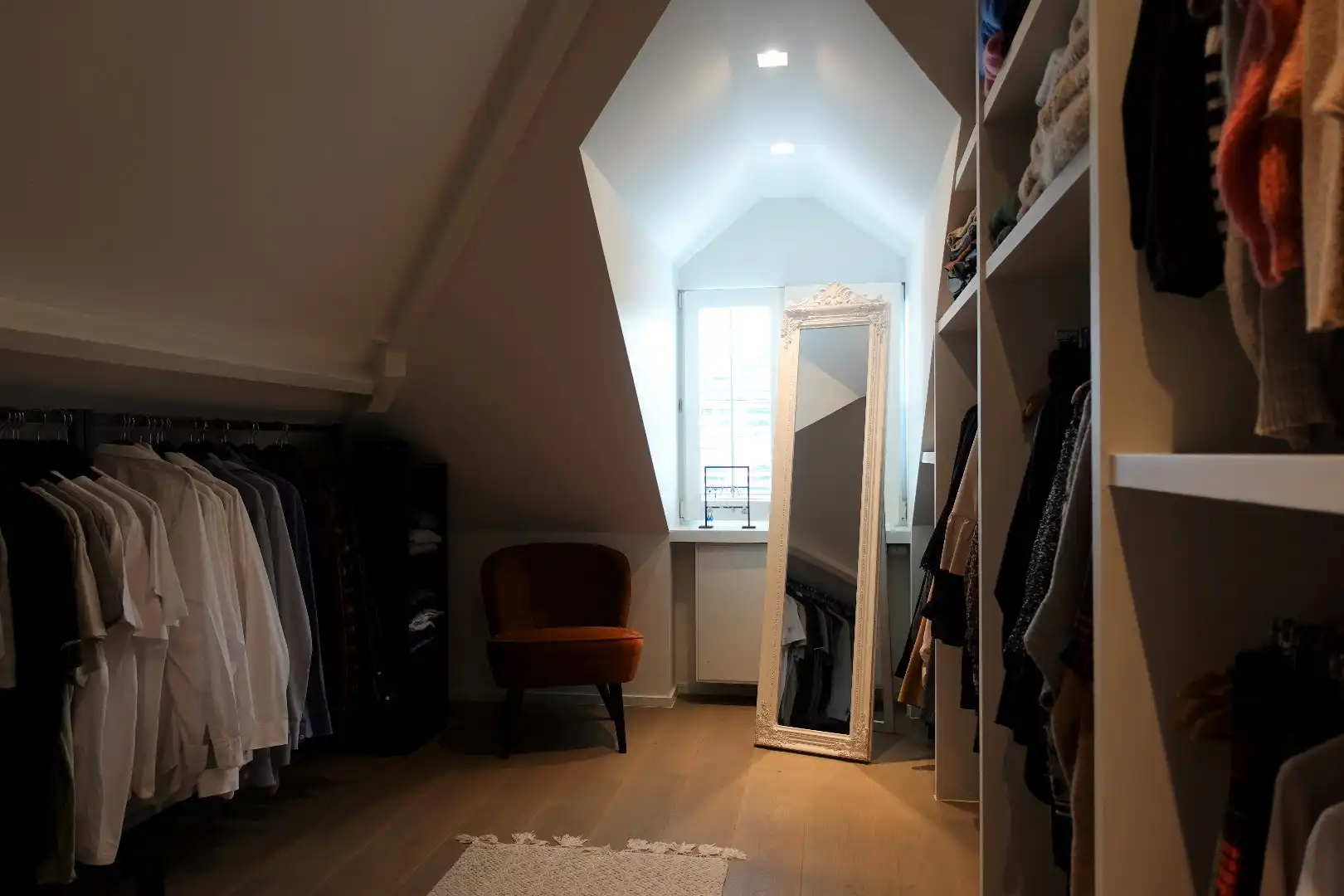 Prachtige karaktervolle villa op groot perceel nabij invalswegen foto 19