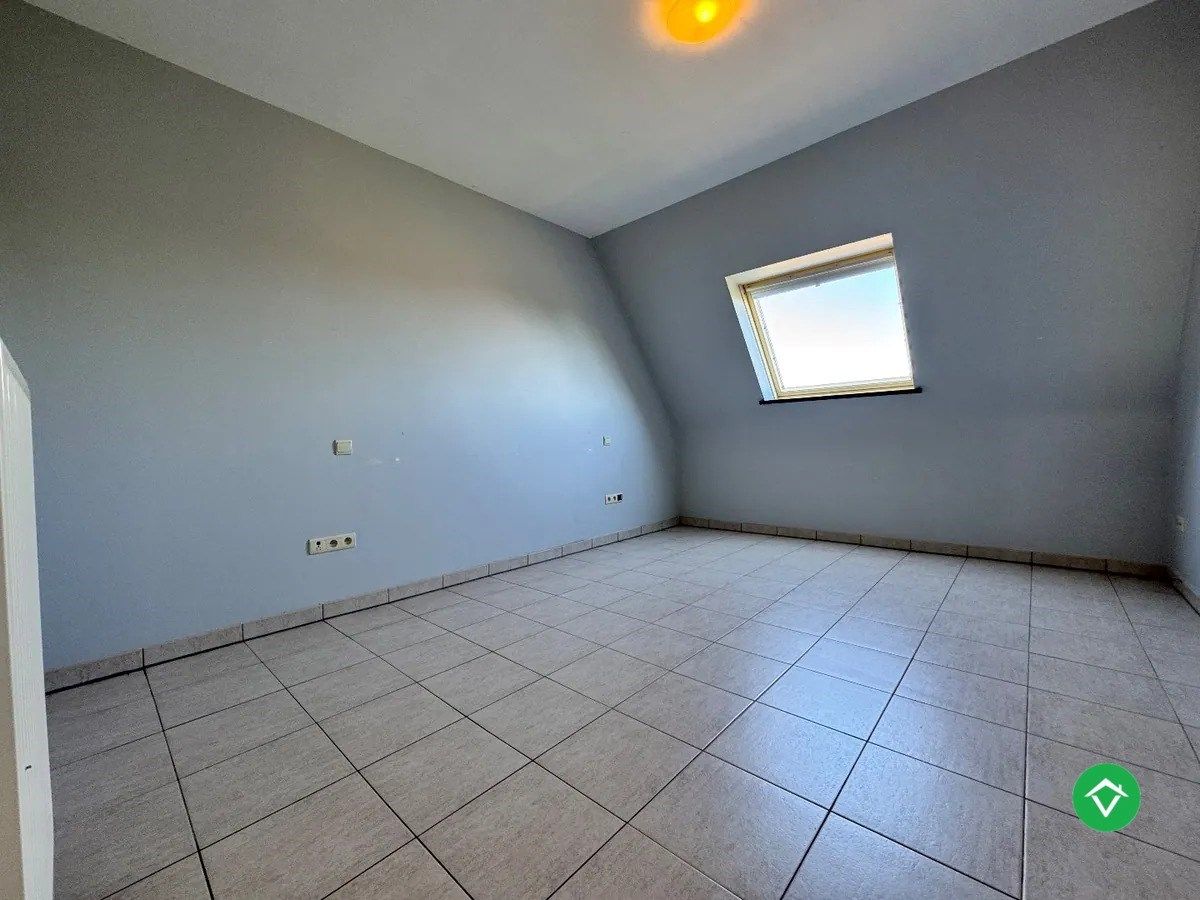 Appartement met 3 slaapkamers en garage te Houthulst  foto 19