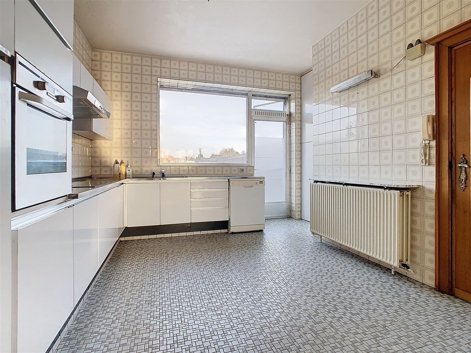 Ruime woning, 2 slpks  inrichtb. zolder, terras, 96ca foto 12