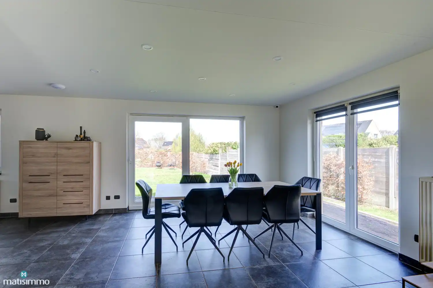 GERENOVEERDE WONING MET 3 SLAAPKAMERS, RUIME GARAGE EN TUIN (11A 40CA) TE BILZEN foto 6