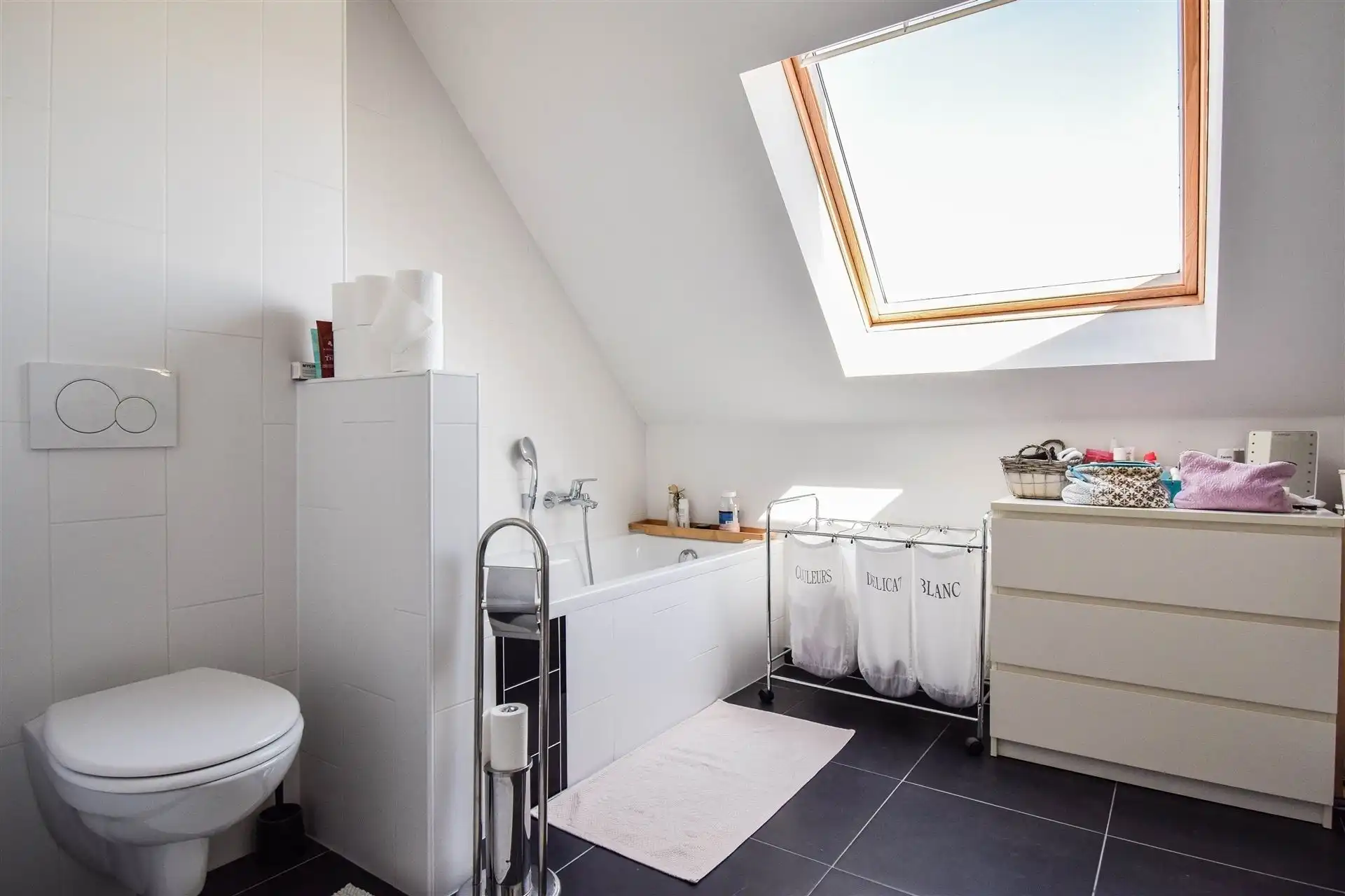 Aan de rand van de stad, rustig gelegen duplex foto 10