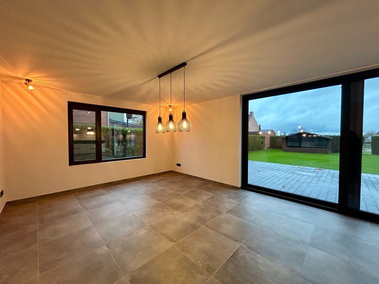 Prachtig gerenoveerde HOB met 3 slaapkamers te Rumbeke! foto 10