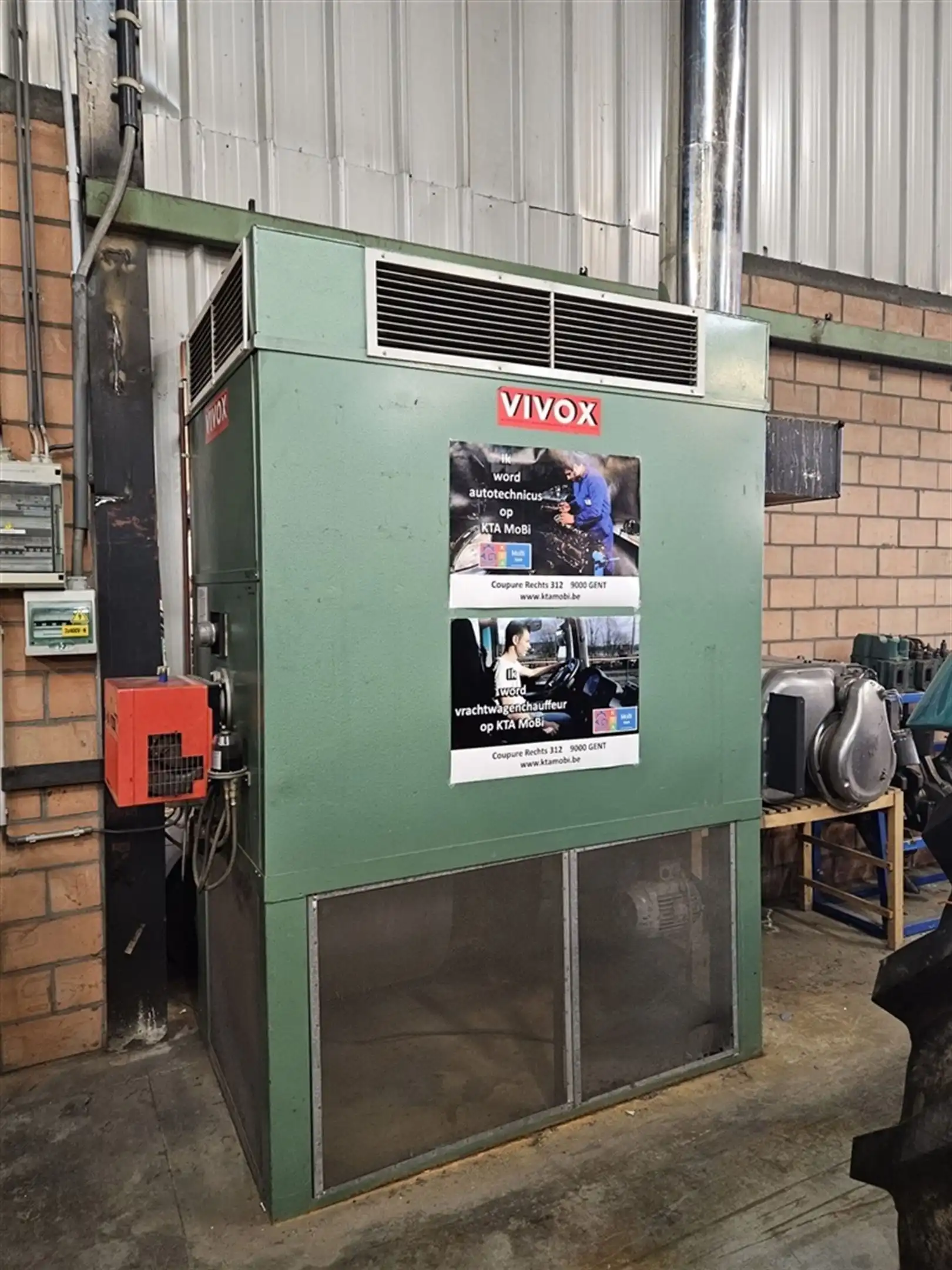 Magazijn met kantoorunit te Drongen foto 15