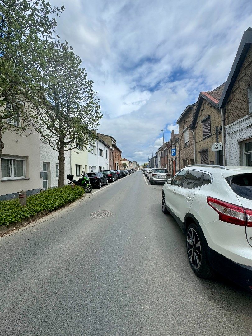 Mooie standaard woning met 2 slaapkamers, nabij centrum foto 24