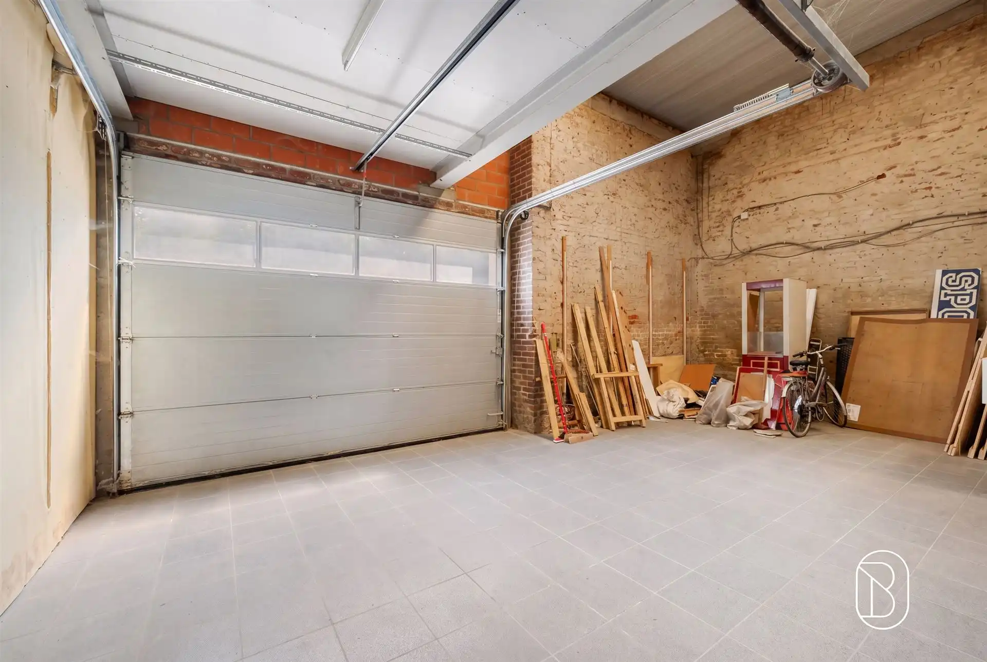 Loods, magazijn en handelsruimte in Ooigem! foto 6