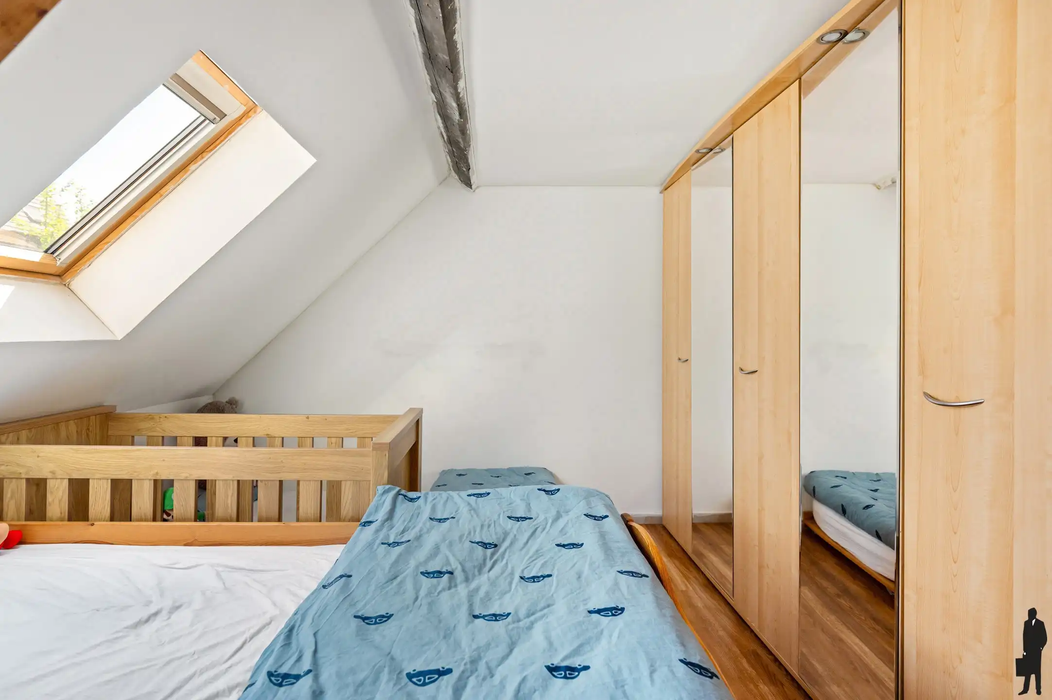 Instapklare rijwoning in het centrum van 's Gravenwezel. foto 18