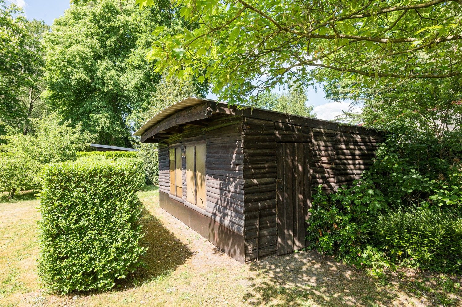 Karaktervolle woning met  riante tuin in Eeklo foto 6