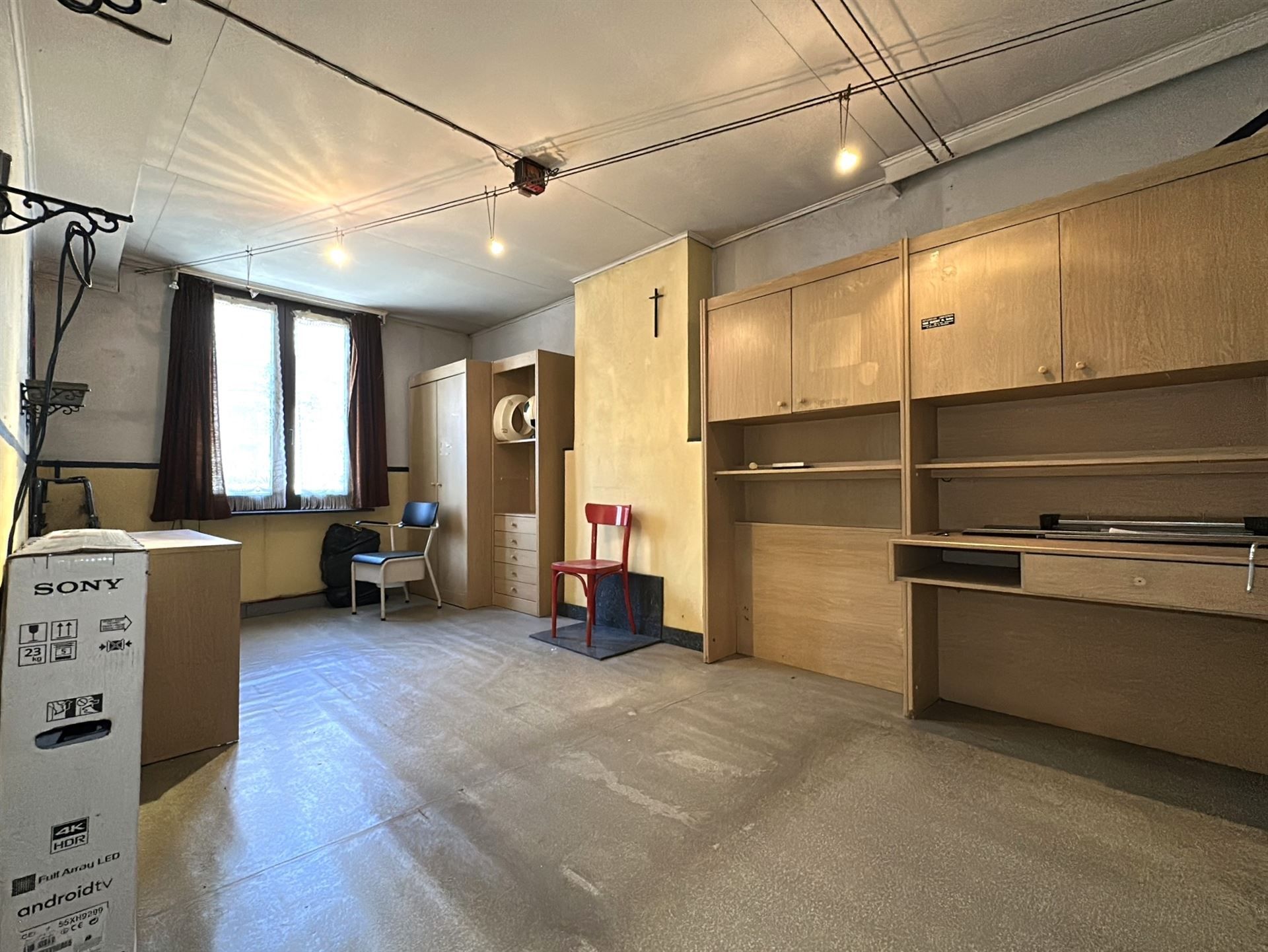 Te Renoveren Woning te Koop in Lebbeke foto 13