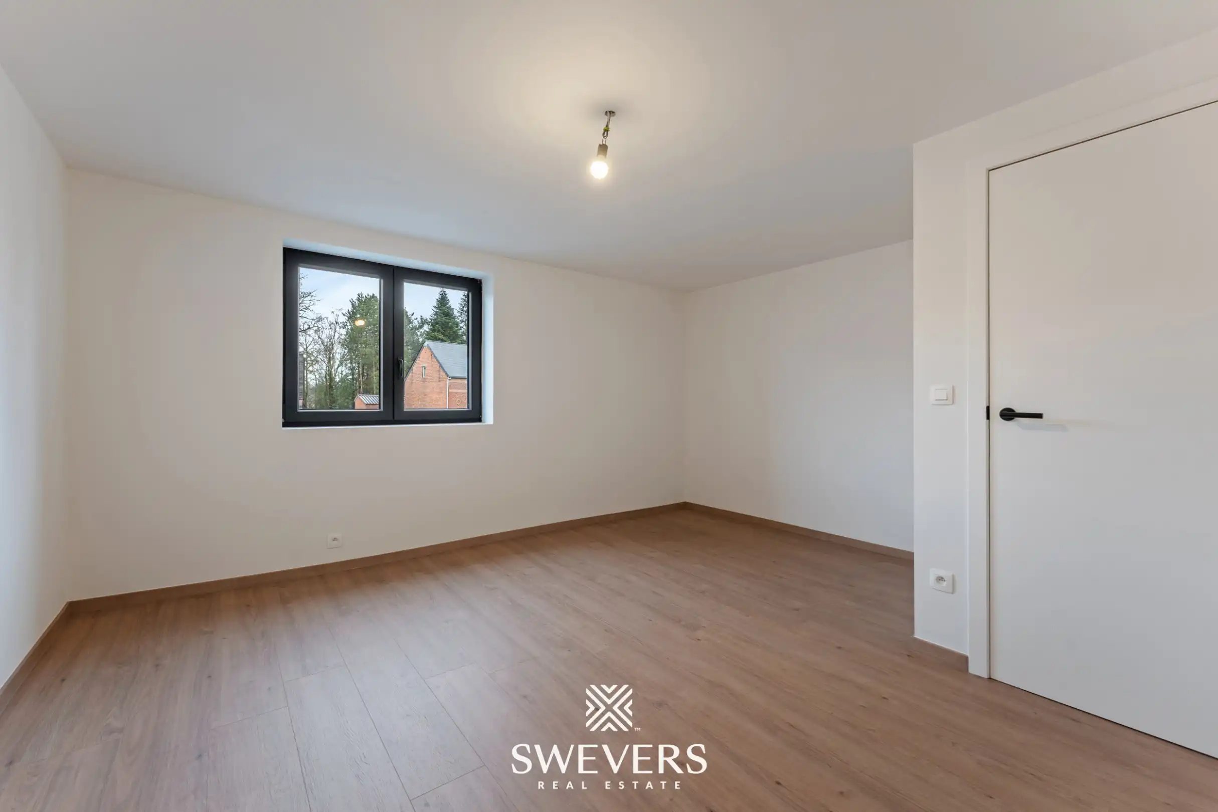 Exclusief wonen (253 m²) in een volledig gerenoveerde open bebouwing te Zonhoven (aankoop aan 2% mogelijk) foto 20