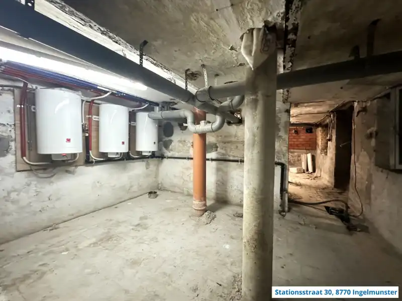 6 studio's en handelszaak met zicht op Kasteel van Ingelmunster. foto 16